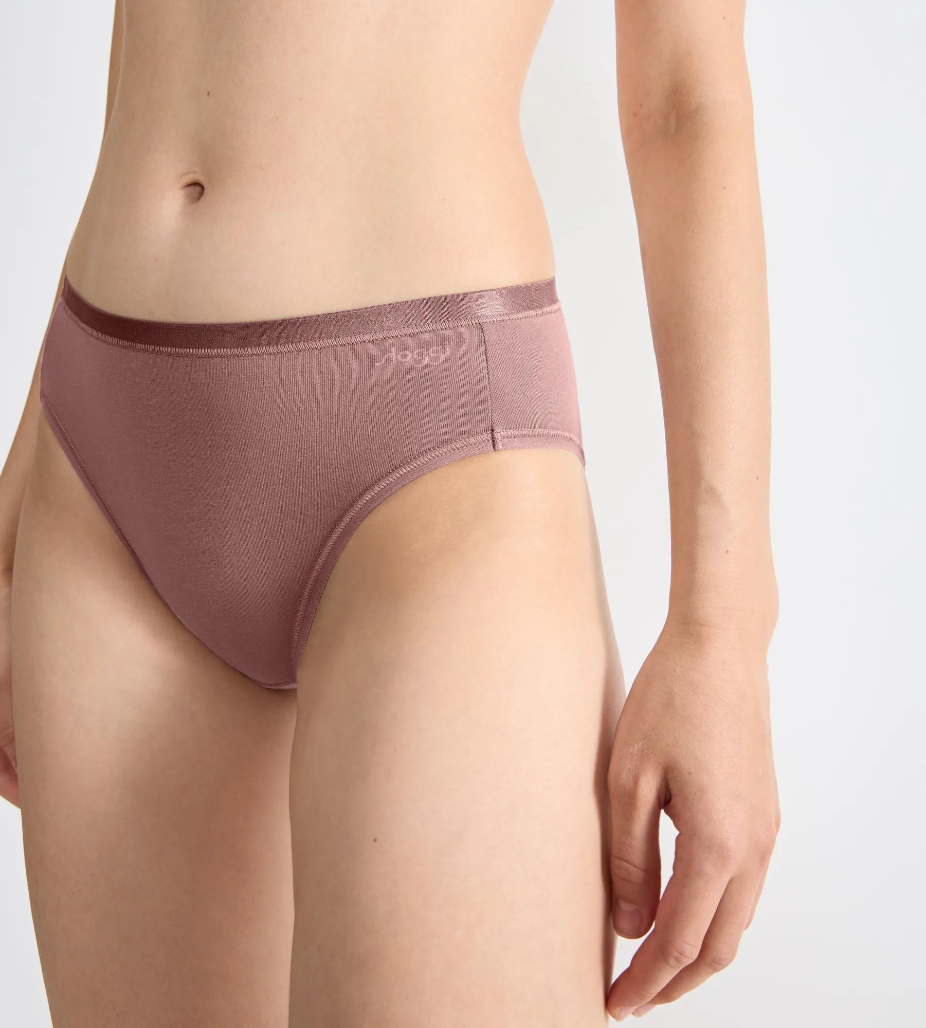 sloggi Slip tai »GO Daily Cotton« détails effet brillant, grande ouverture de jambe, doux, élastique