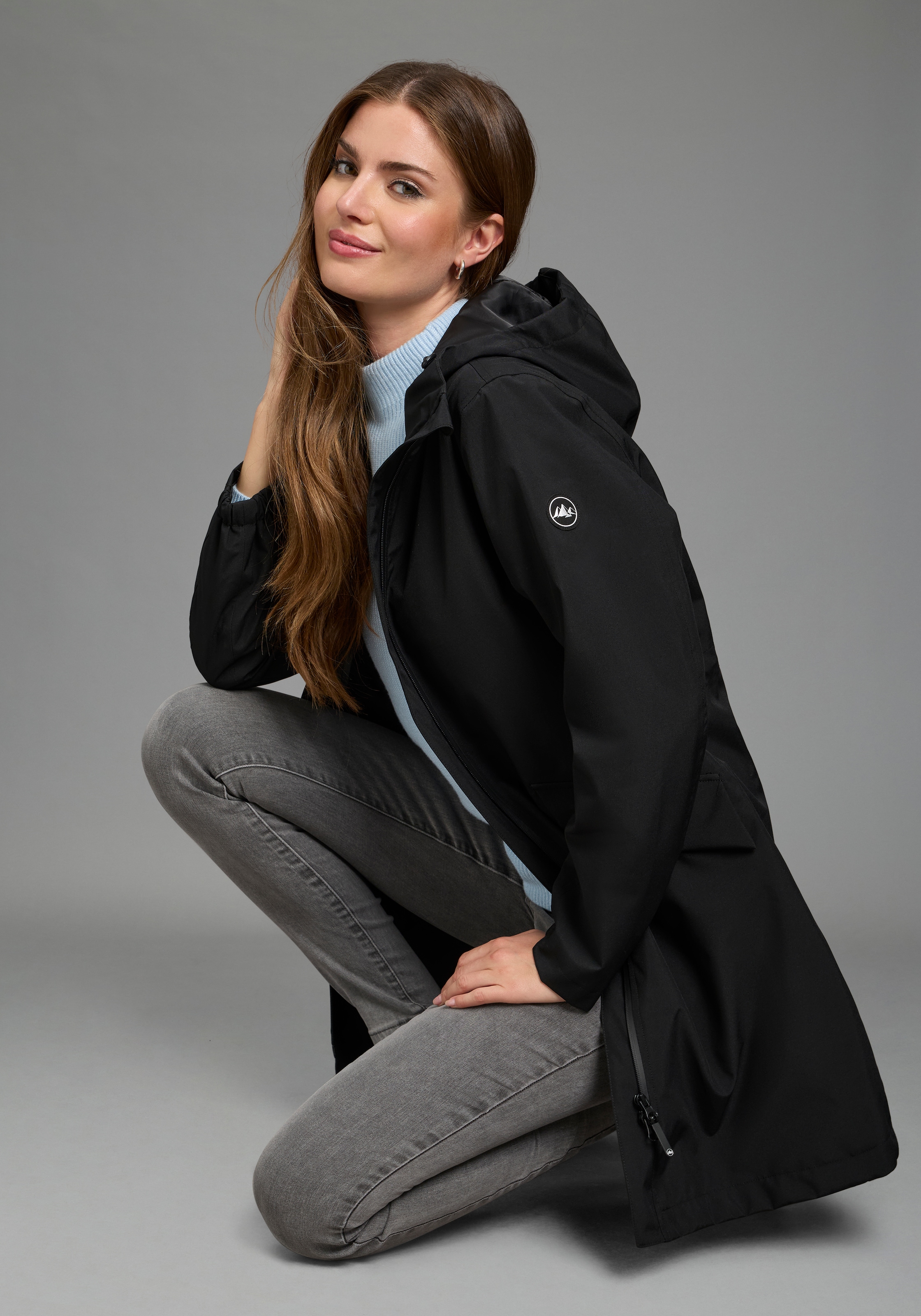 Polarino Funktionsjacke mit Kapuze leicht & flexibel, für Regenwetter geeignet, wasserdicht, atmungsaktiv