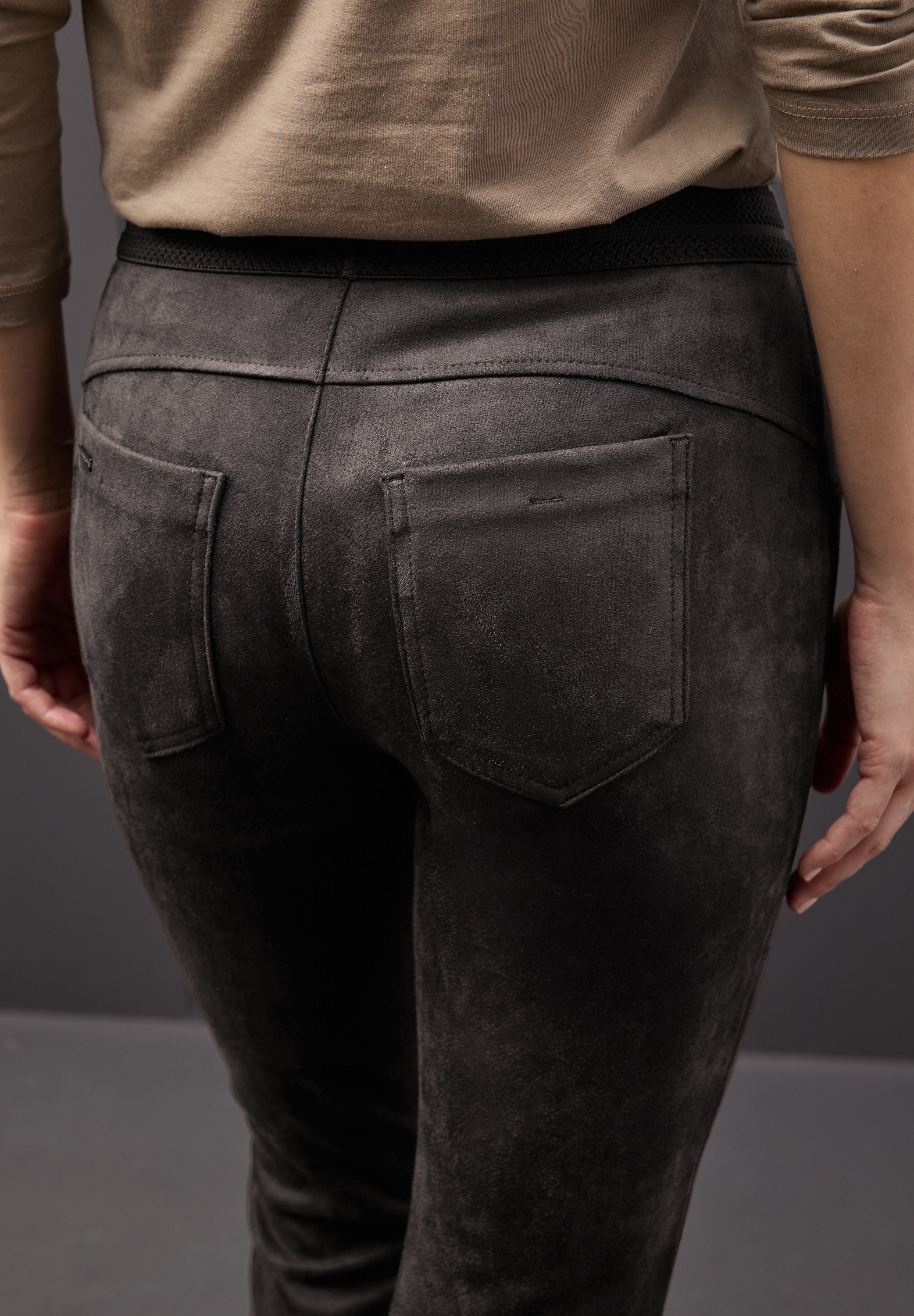 STREET ONE Pantalon en tissu »Style Hope«  mit elastischem Bund