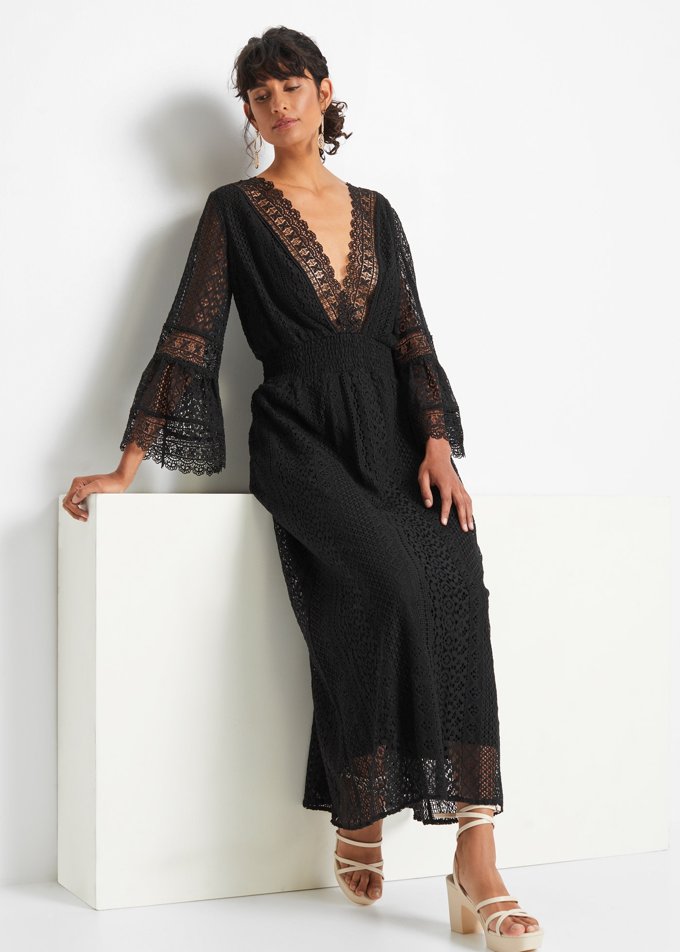 bonprix Maxi robe für Frühjahr und Sommer, aus Baumwolle, feminin geschnitten