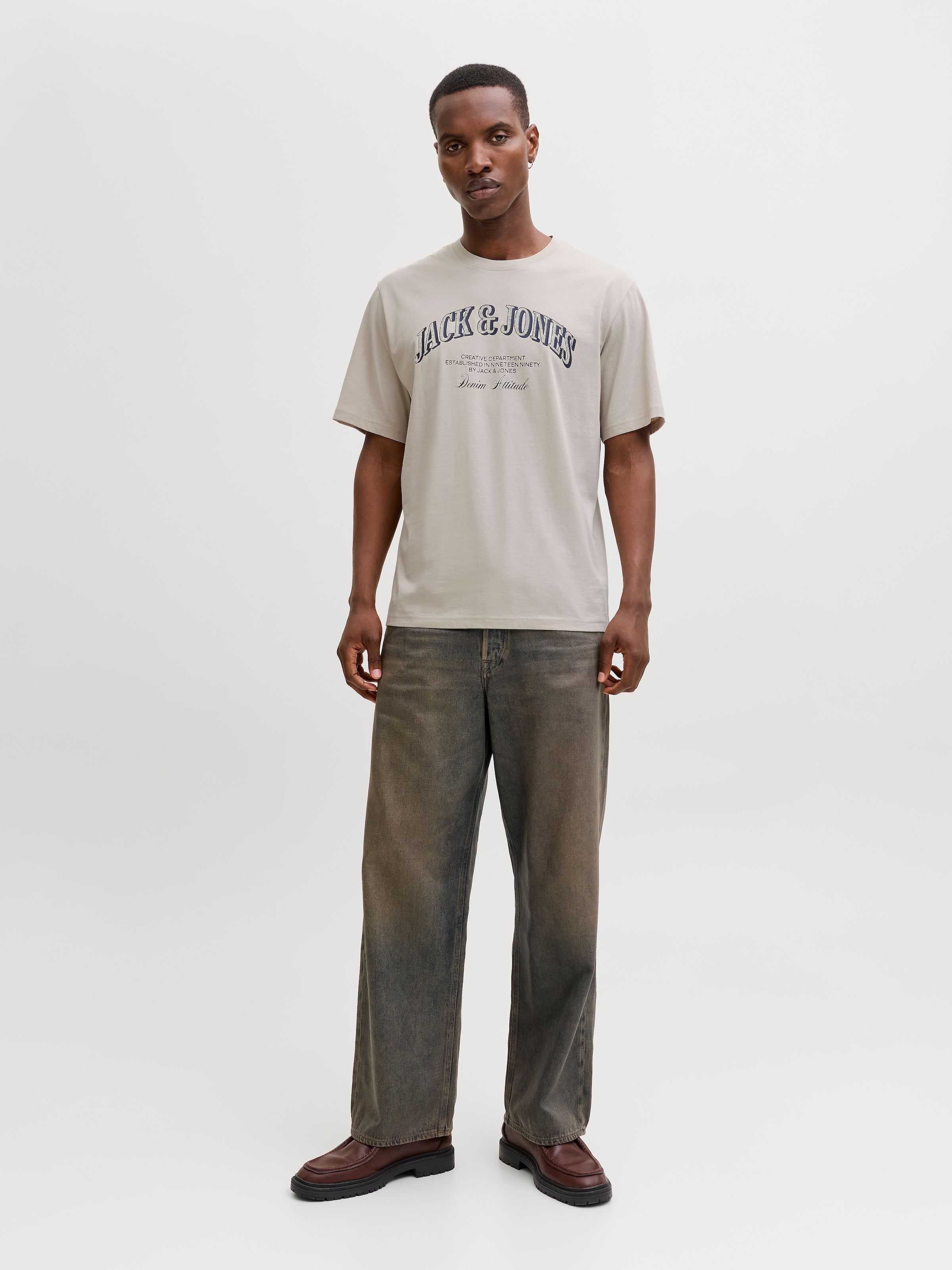 Jack & Jones Rundhalsshirt »JJEDENVER GRAPHIC TEE SS O-NECK SN« mit Logobranding