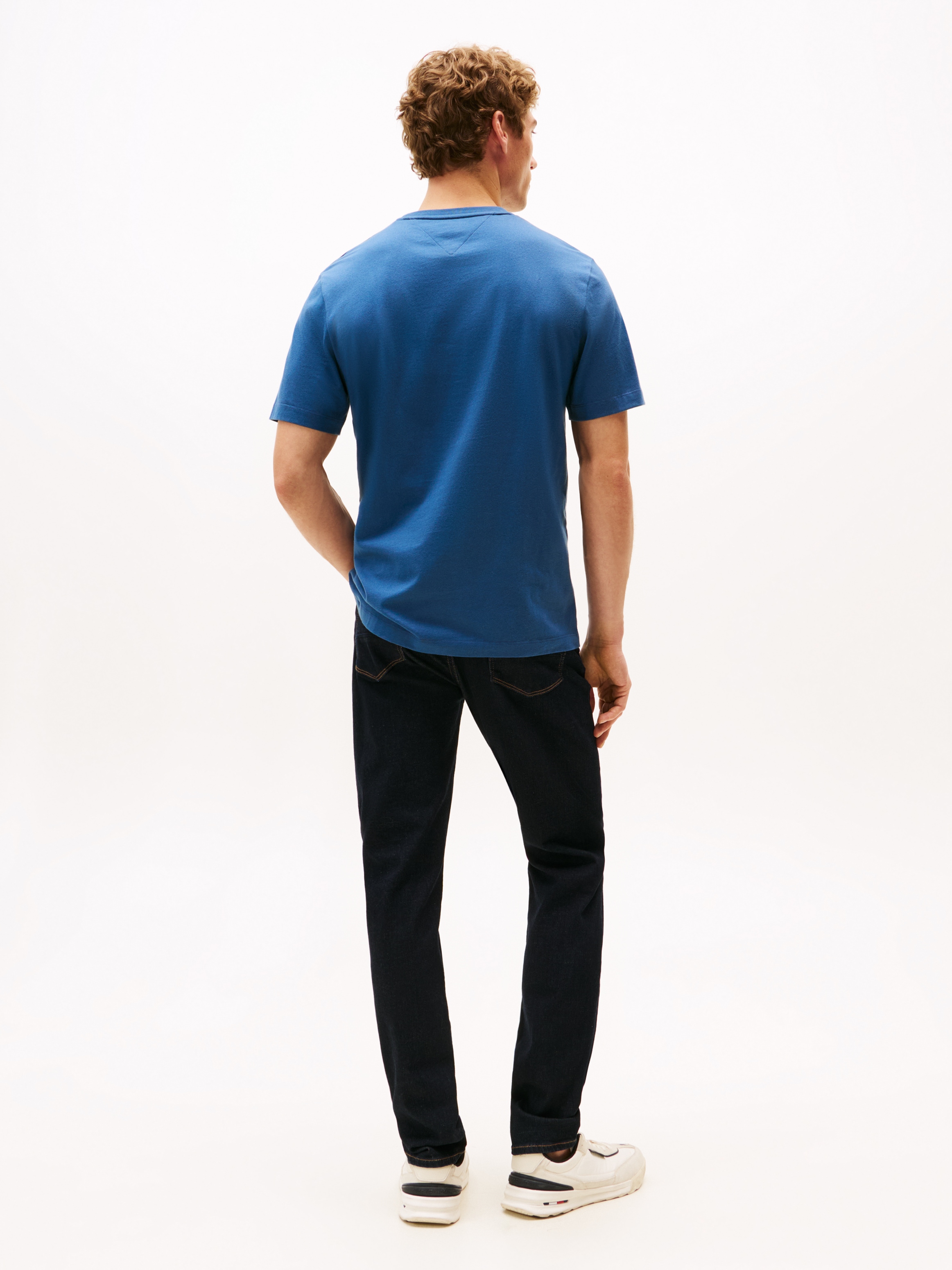 Tommy Hilfiger T-shirt »ESSENTIAL REGULAR FIT SOLID  mit Stickerei« uni, décontracté, coton, col rond