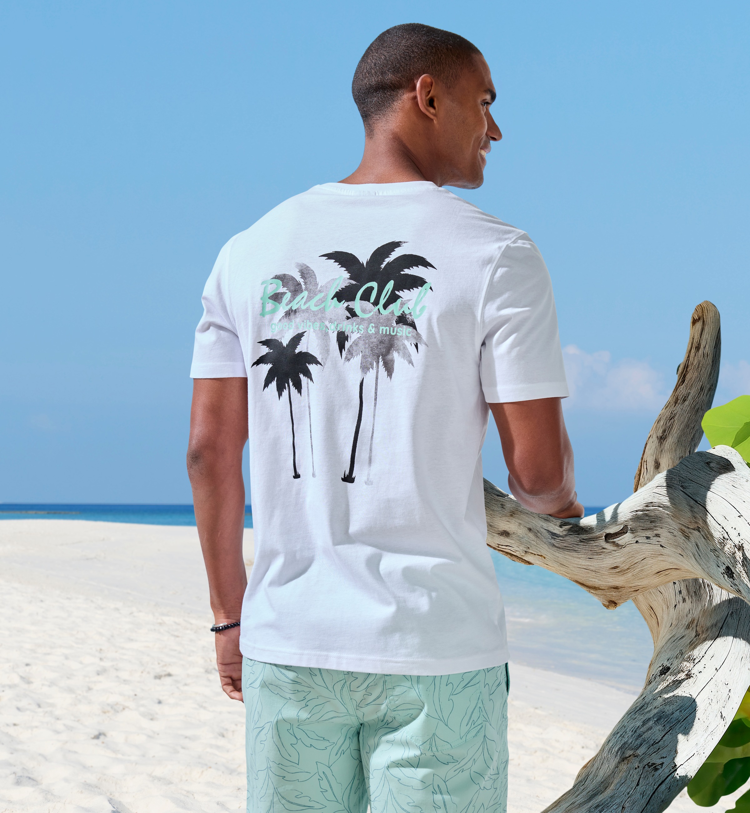 John Devin Shorts »Bermuda«  kurze Hose aus elastischer, gewebter Baumwollqualität