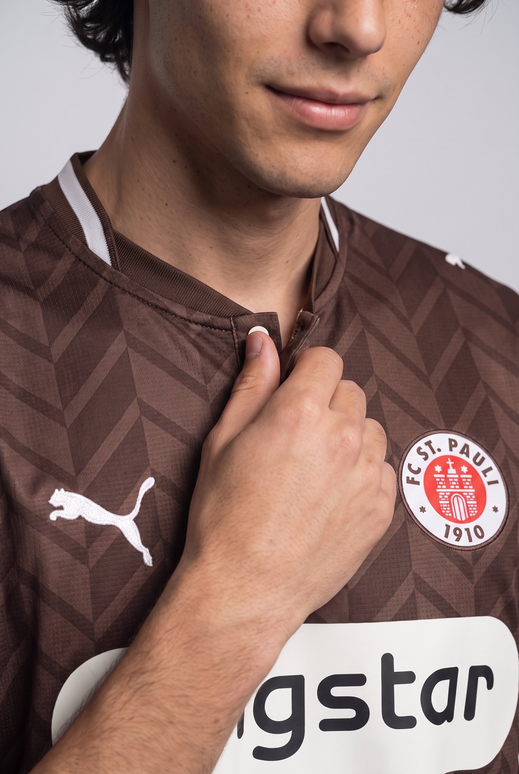 PUMA Fussballtrikot »FCSP HOME JERSEY REPLICA« mit Rundhalsausschnitt, Kurzarm, atmungsaktiv