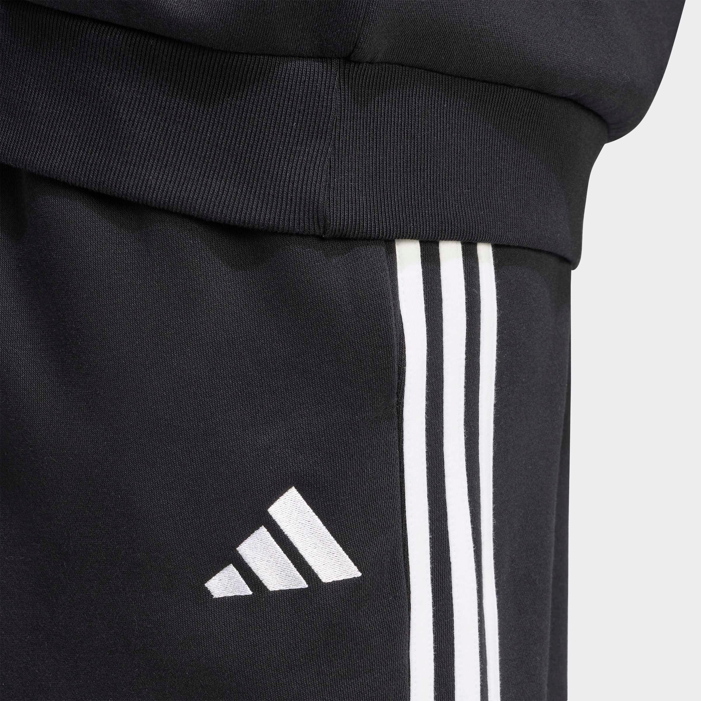 adidas Sportswear Pantalon de sport »ESSENTIALS 3-STREIFEN, SCHMAL ZULAUFEND, BÜNDCHEN«