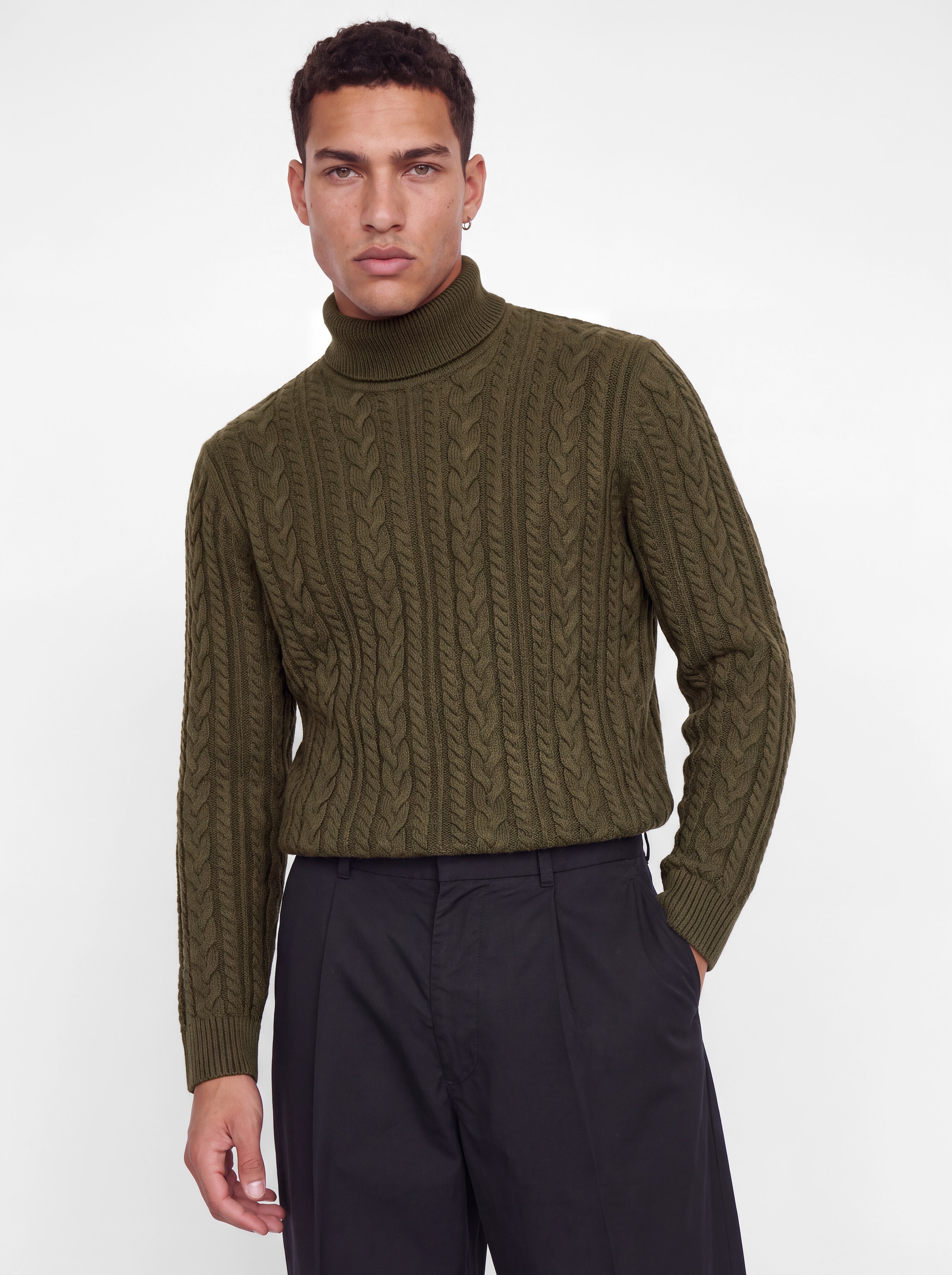 Jack & Jones Pull à col roulé »JPRBLUCALLUM CABLE KNIT ROLL NECK« mélange de matériaux, coupe régulière