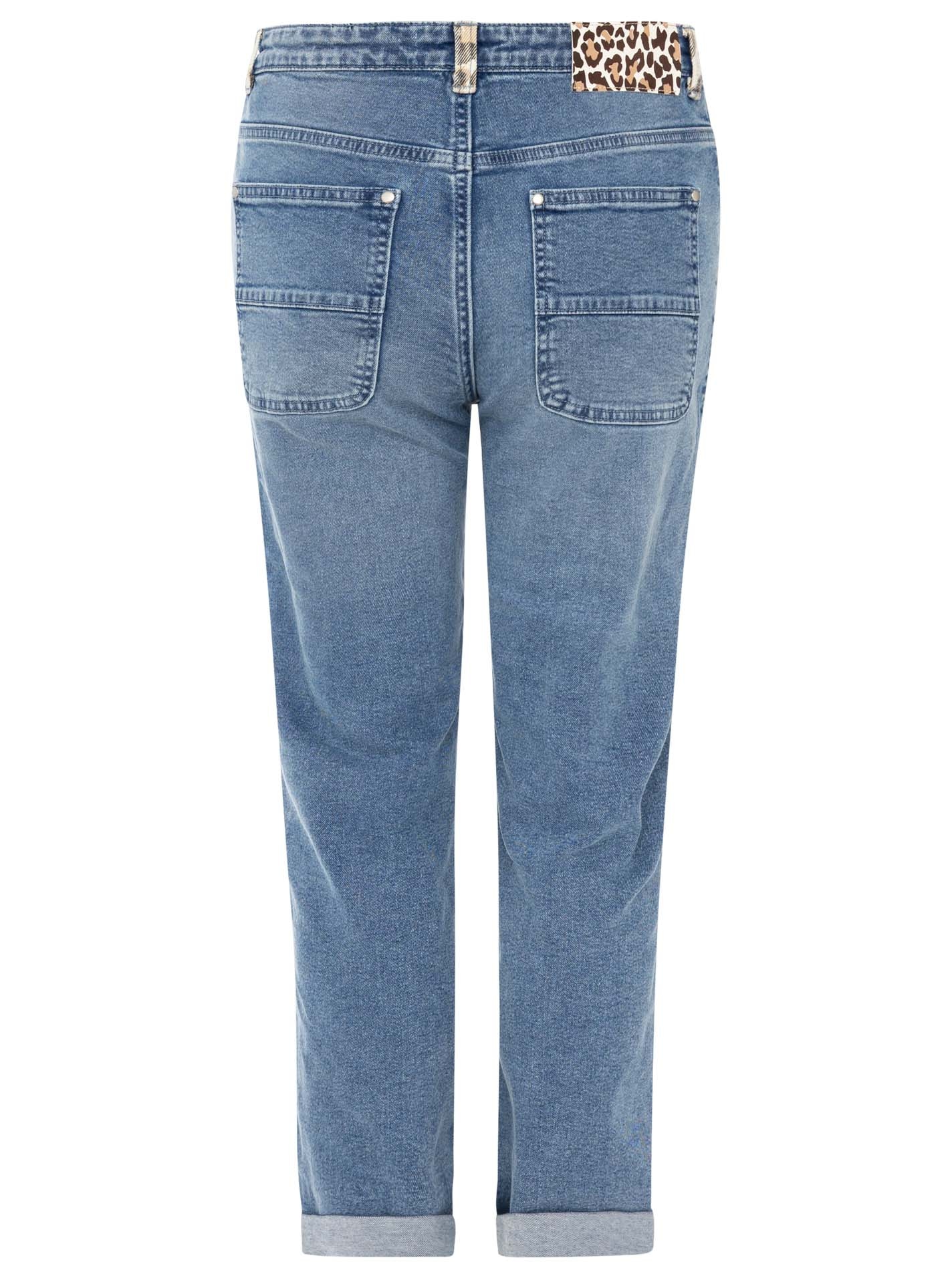 Zwillingsherz Slim-fit-Jeans »"Leo Details"« knöchellang, mit Umschlag, seitliche Leo-Streifen, Gesässtaschen