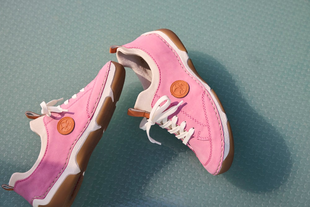 Rieker Baskets slip-on  mocassin, chaussure à enfiler, sneaker de loisirs en similicuir