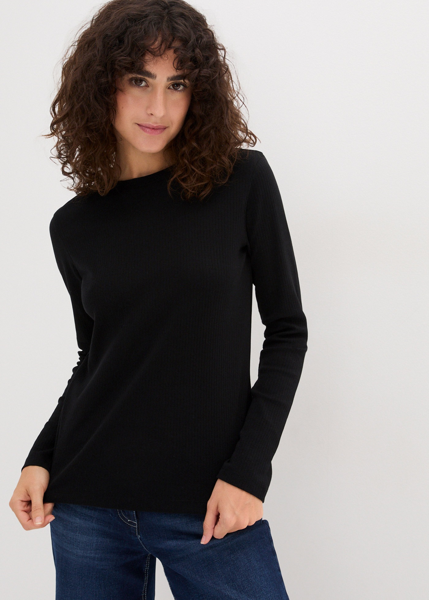 bonprix Langarmshirt »Geripptes Langarmshirt aus reiner Baumwolle« Slim fit Passform, ohne Kragen, aus reiner Baumwolle, unifarben