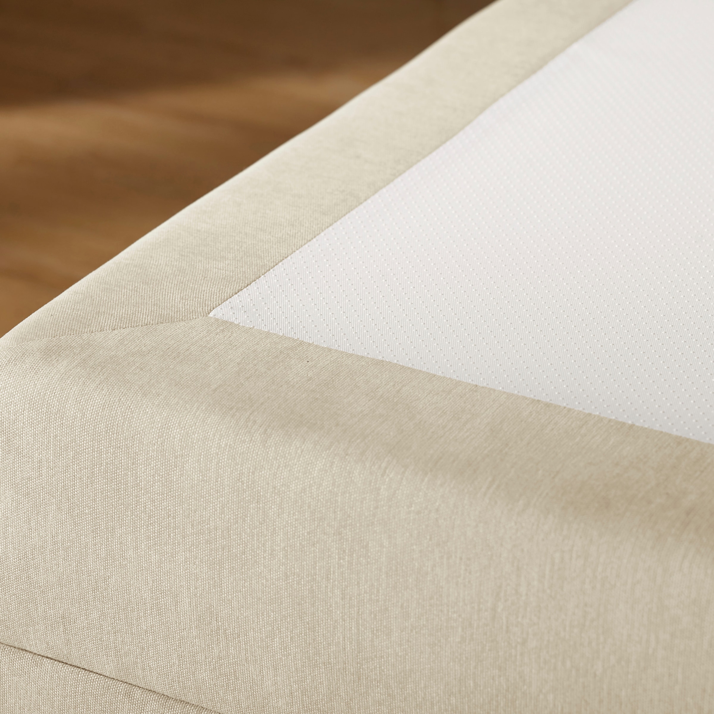 GOODproduct Lit de boxe »HAILEYY, Polsterbett mit Bettkasten, inkl. Taschenfederkernmatratze H3« avec surmatelas en mousse froide, housse en chenille, 140x200 & 180x200 cm