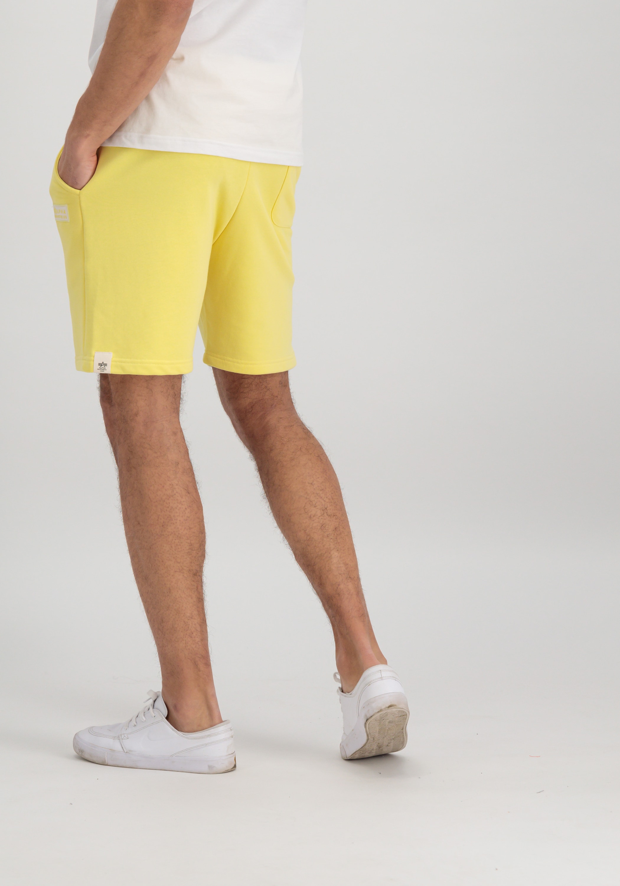 Alpha Industries Sweatshorts »Organics Jogger Short«