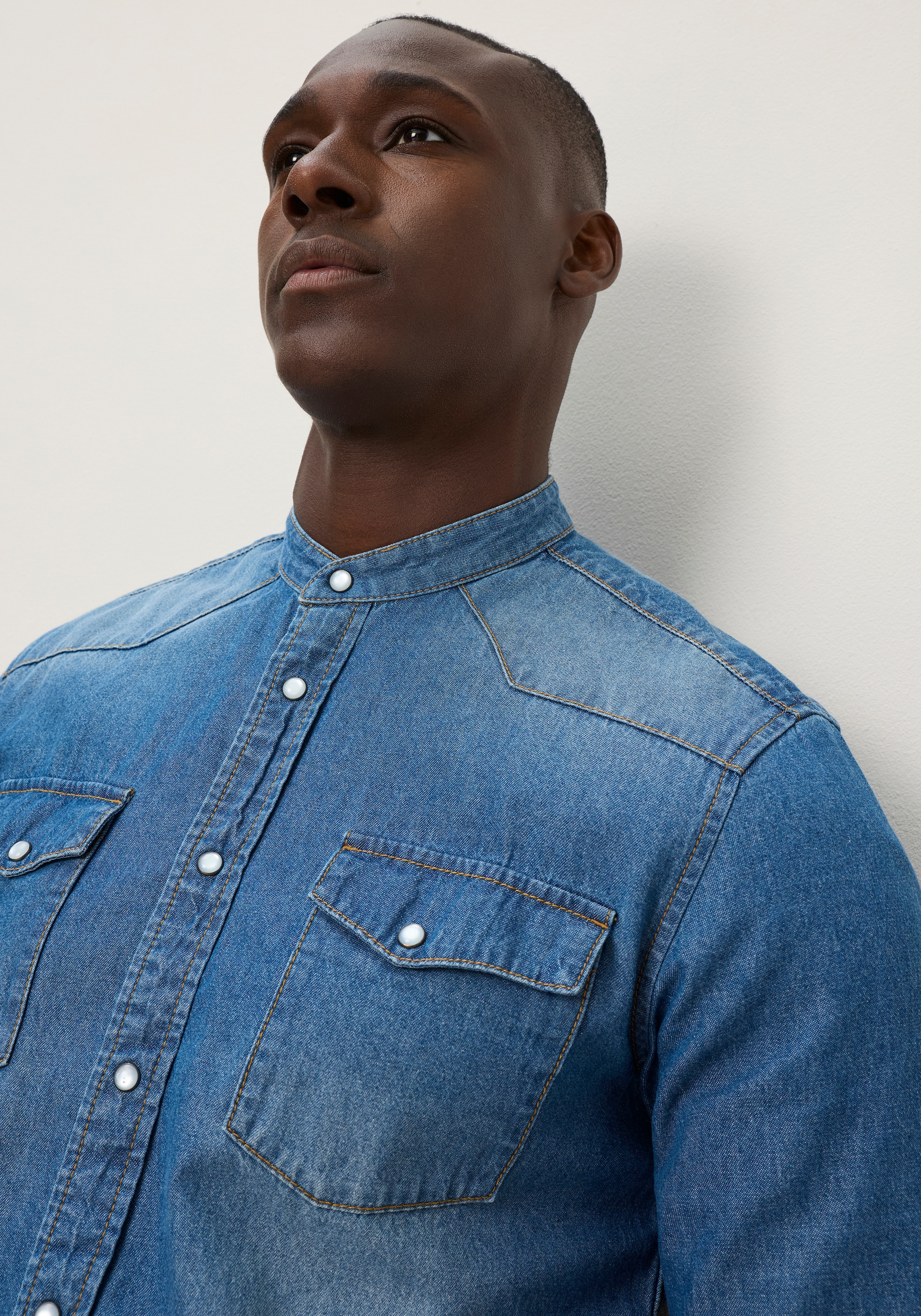 DELMAO aus Baumwolle in Denim-Qualität, mit Stehkragen