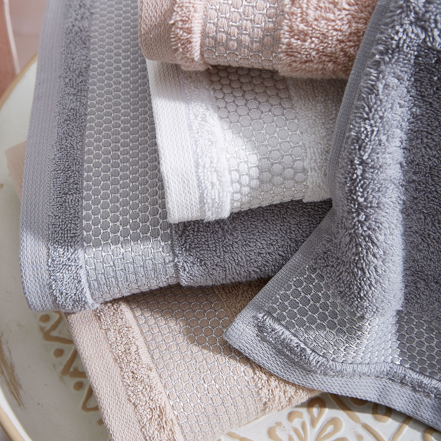 Dyckhoff Handtuch »Gloss« mit edler Glanzgarn Bordüre