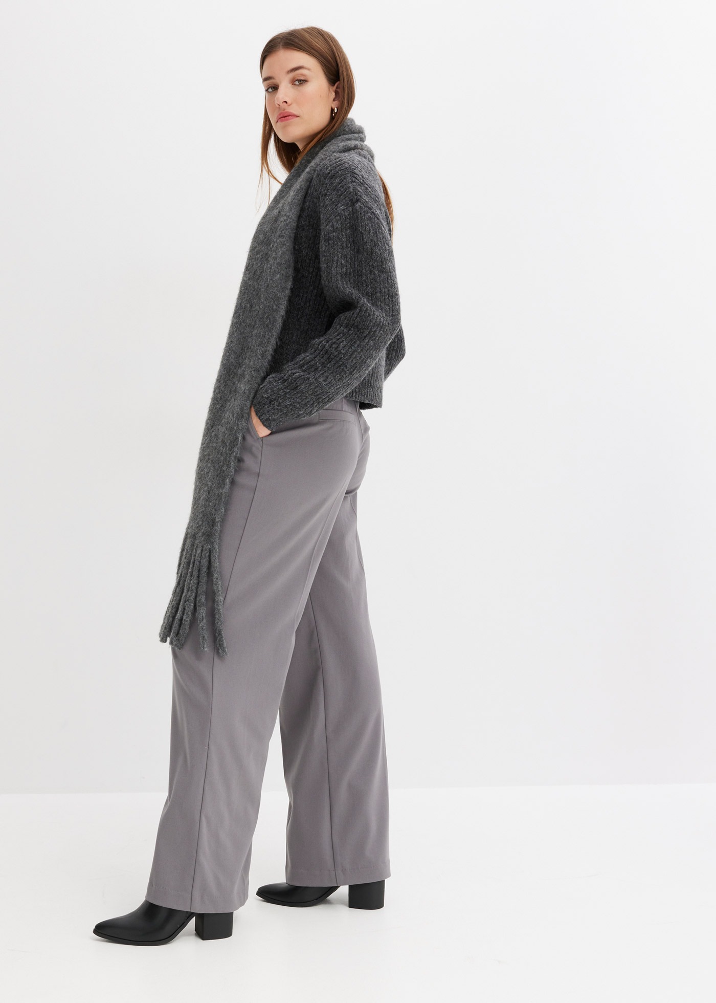 bonprix Strickpullover aus Polyester, Polyacryl, Polyamid und Wolle, weit geschnitten