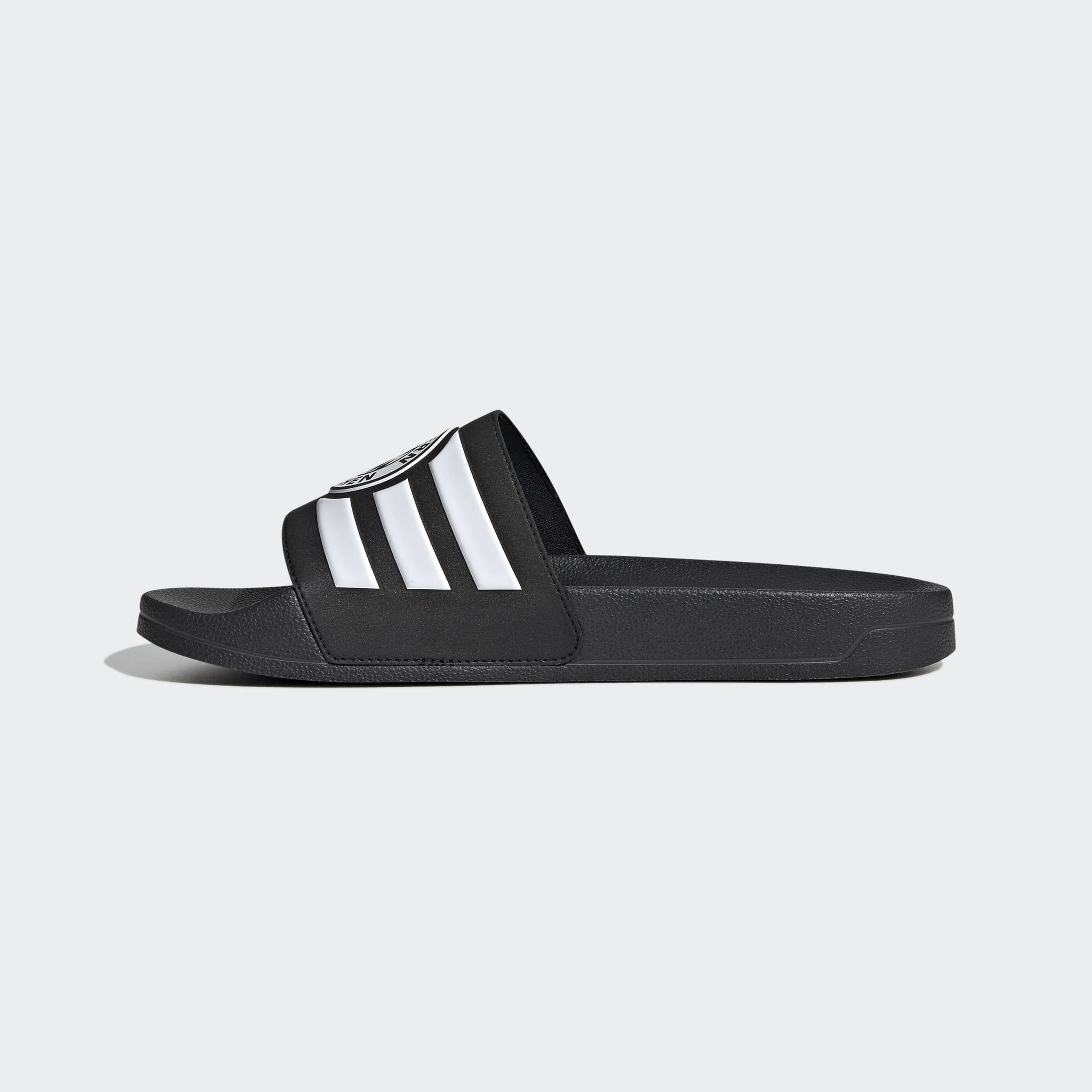 adidas Sportswear Sandale de bain »ADILETTE SHOWER Bayern Munich«  claquettes, FC Bayern München
