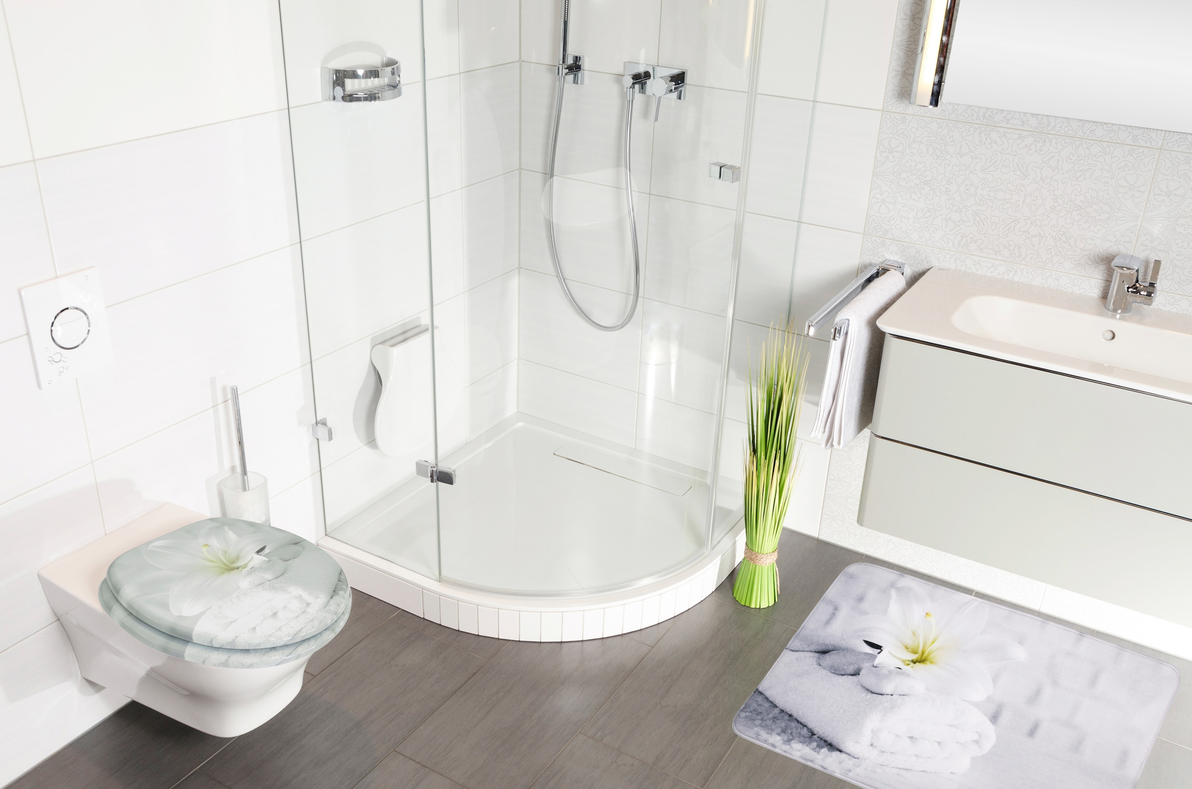 Sanilo Badaccessoire-Set »Good Feeling« WC-Sitz, Badteppich, Stöpsel, Seifenspender und WC-Bürste