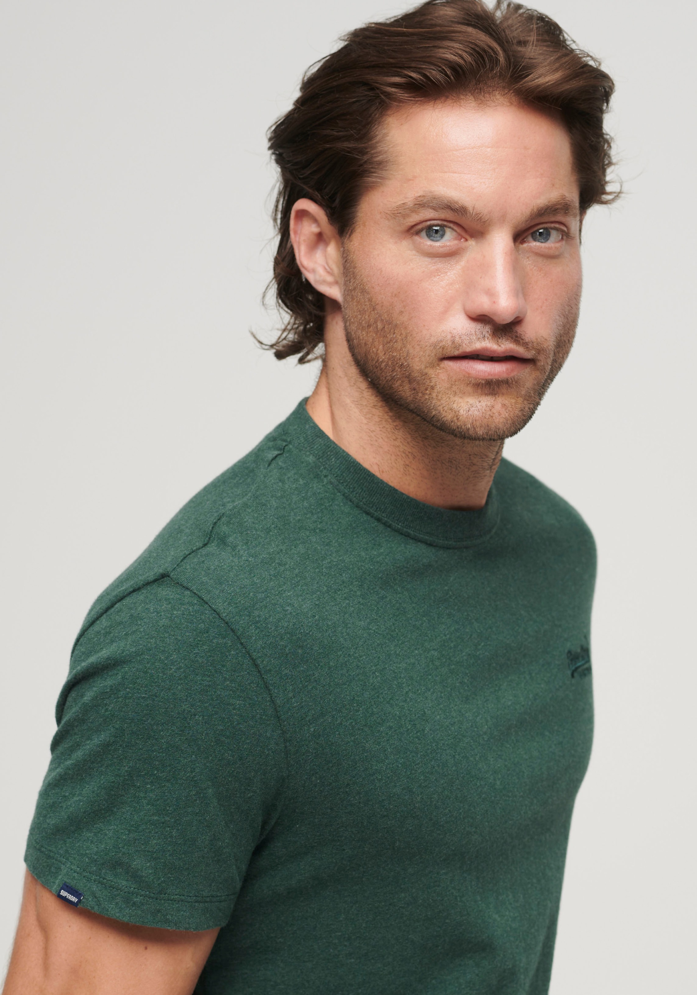 Superdry Shirt à col rond »ESSENTIAL LOGO EMB TEE«