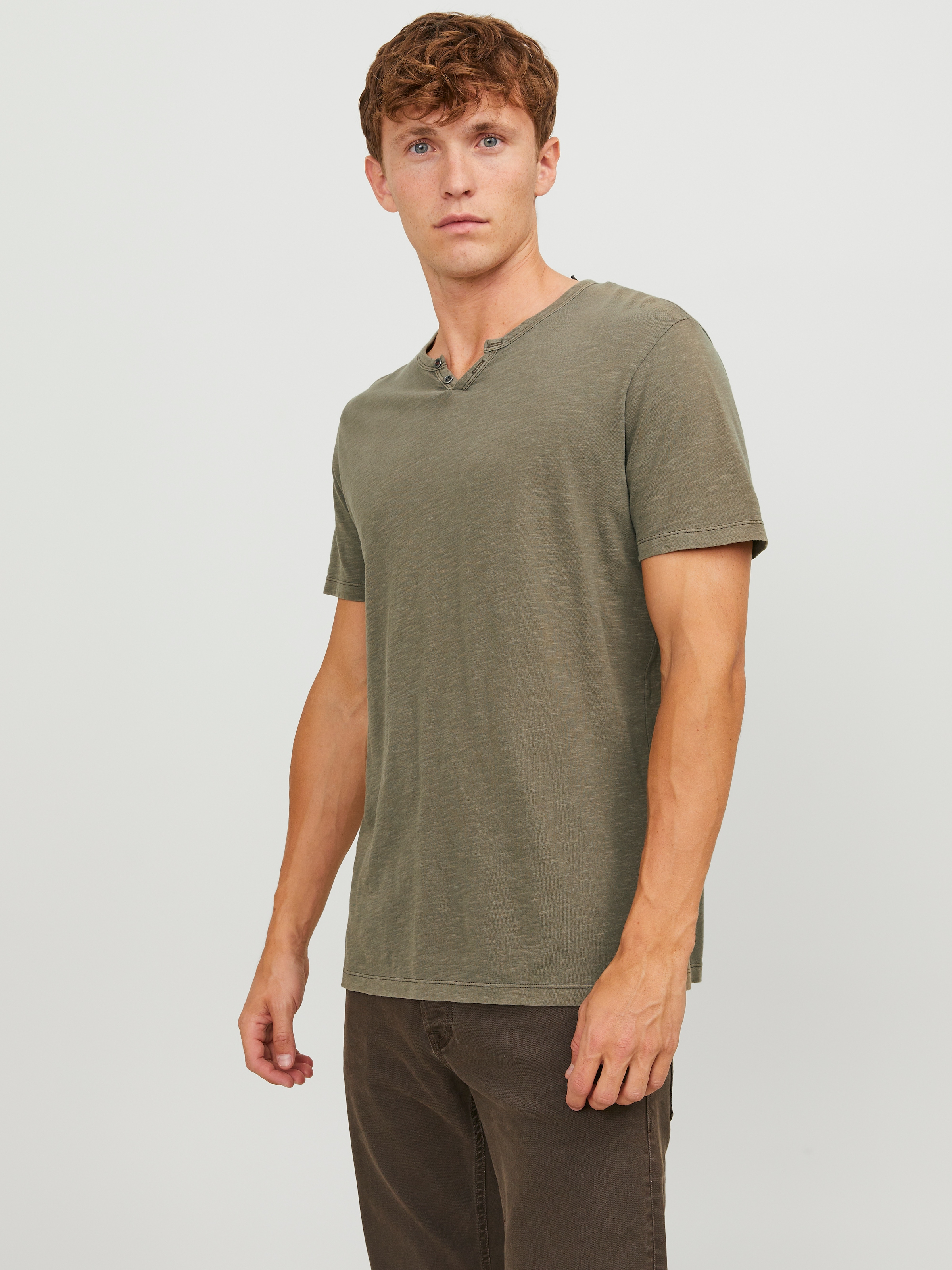 Jack & Jones T-shirt »SPLIT NECK TEE« avec encolure en V