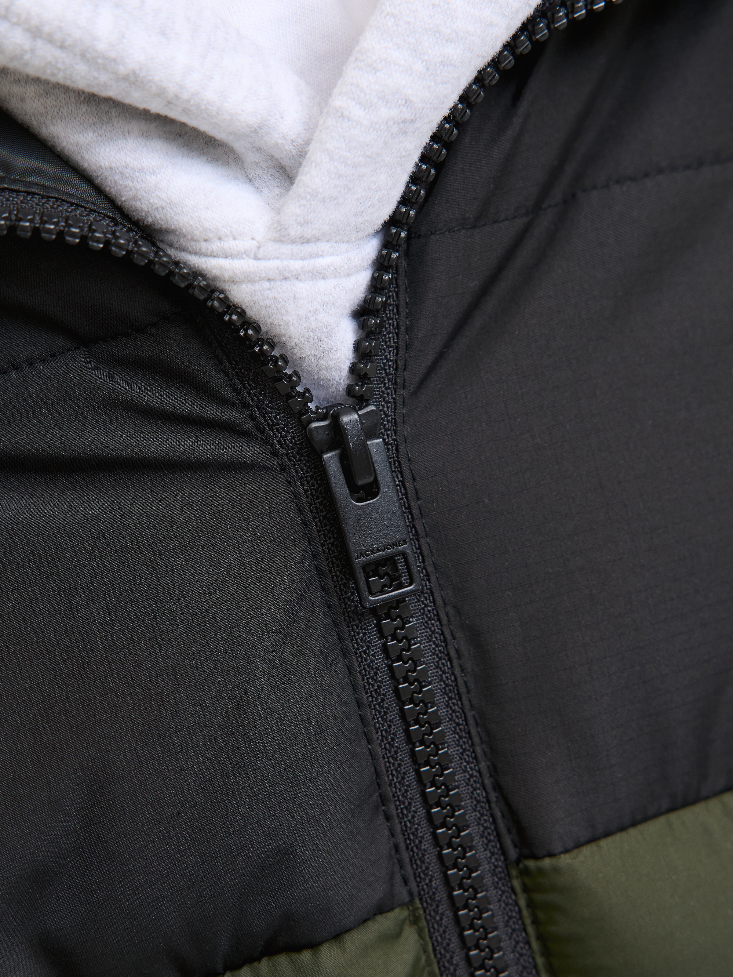 Jack & Jones Junior Veste matelassée »JJMAZE PUFFER COLLAR JNR« ohne Kapuze