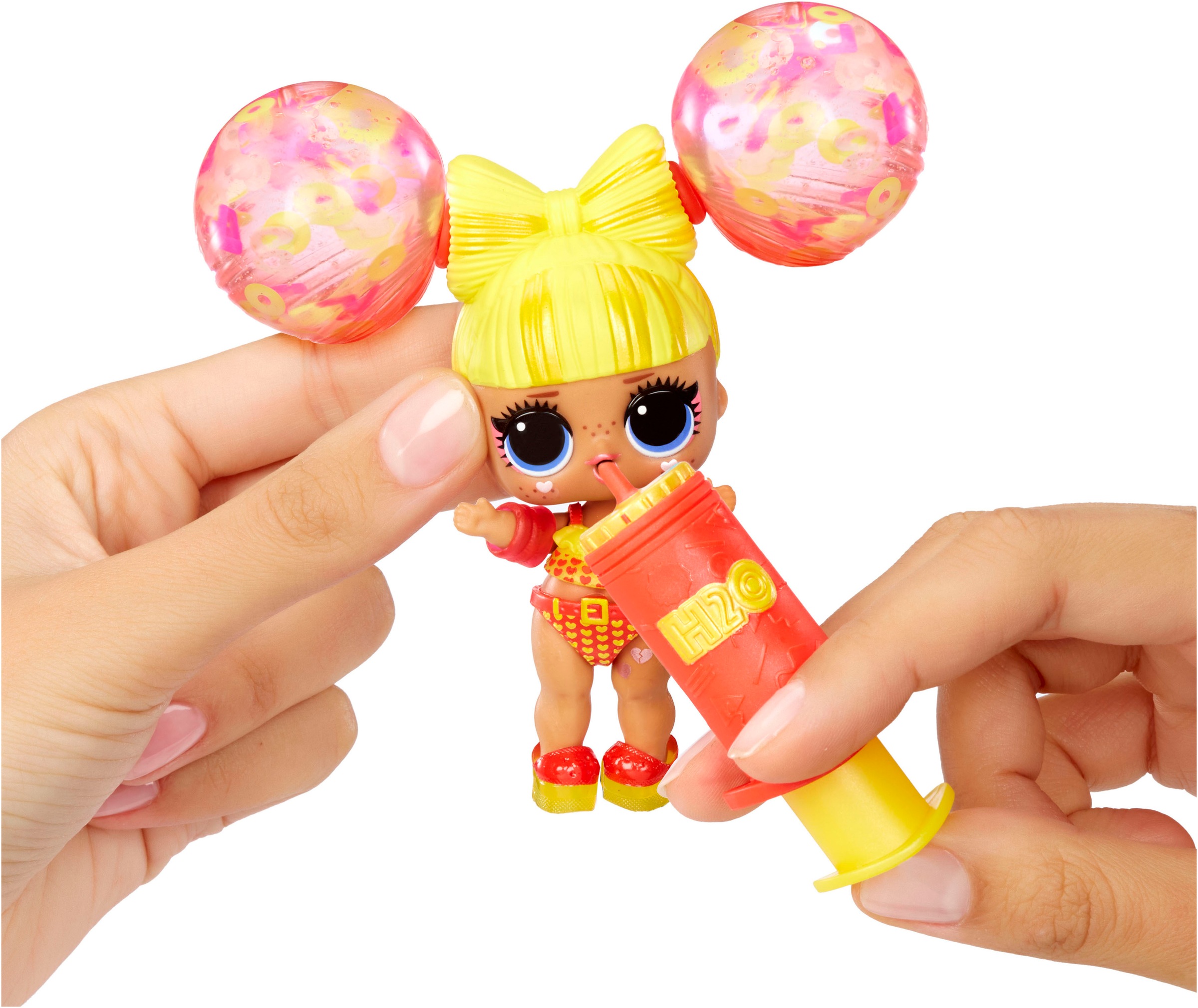 L.O.L. SURPRISE! Anziehpuppe »L.O.L. Surprise Water Balloon Surprise Tots in PDQ« Lieferung erfolgt sortiert