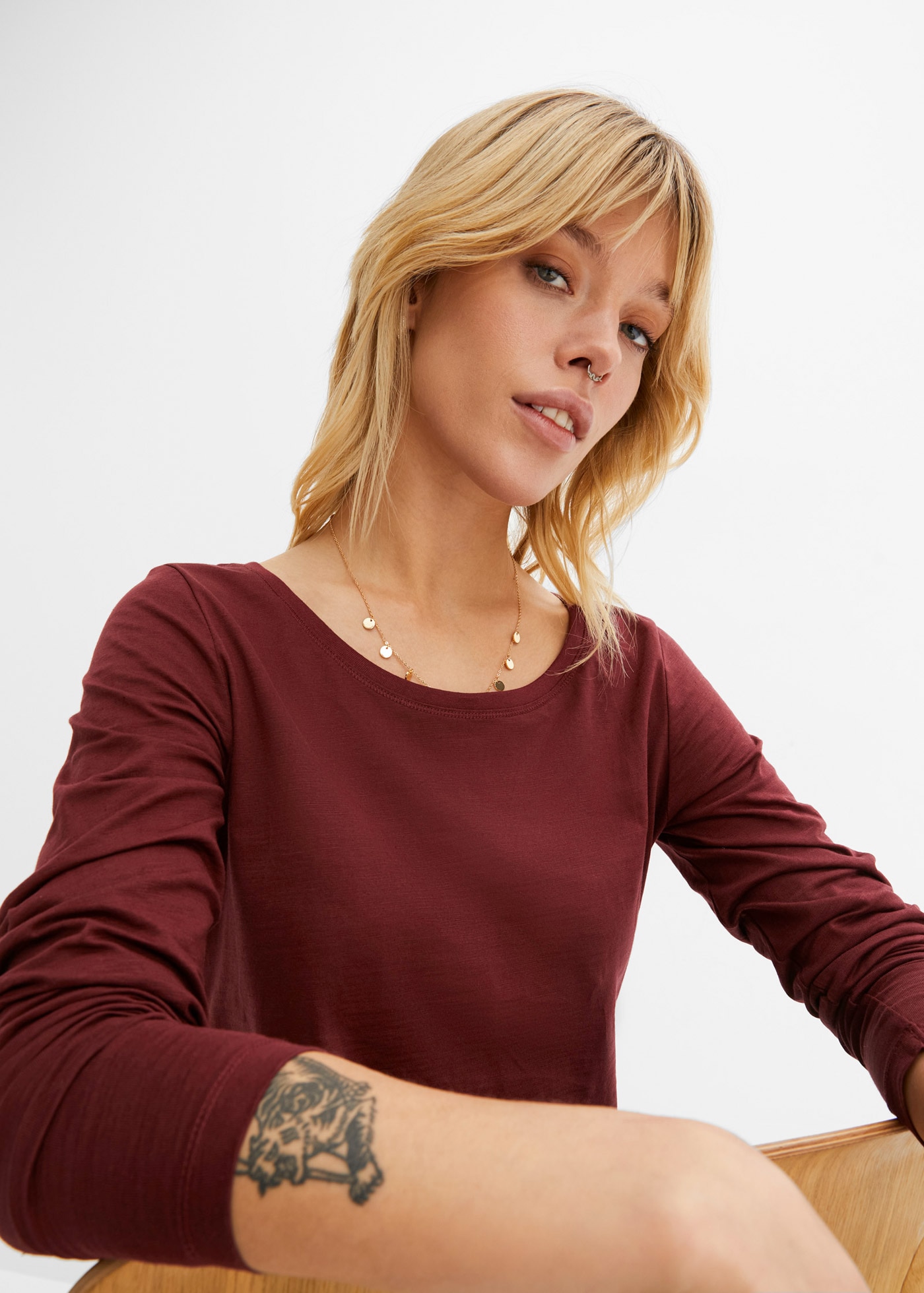 bonprix T-shirt à manches longues »Langarmshirt aus reiner Baumwolle« lockere Passform, Langarm-Design, abgerundeter Saum, aus Baumwolle