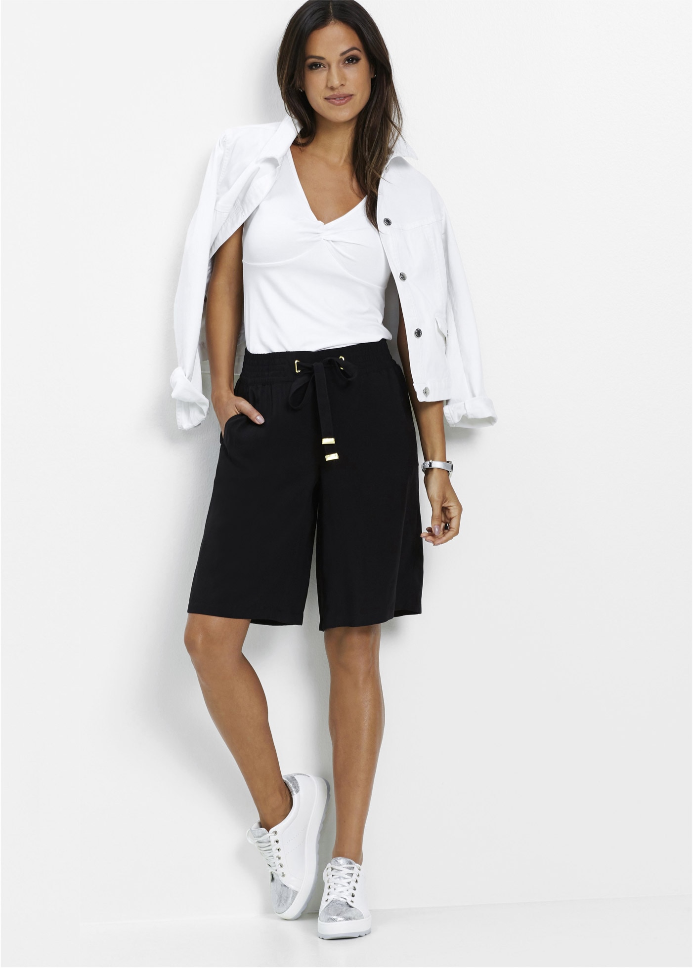 bonprix Bermuda  aus Viskose, mit elastischem Bund, Loose Fit, sportlicher Stil