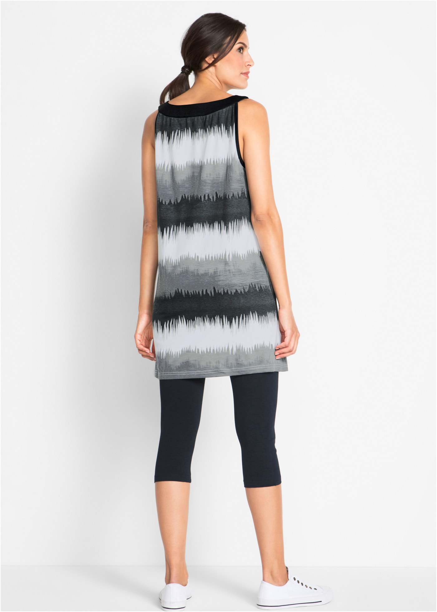 bonprix Jerseykleid Set, 2 tlg. mit Capri-Leggings in 3/4-Länge