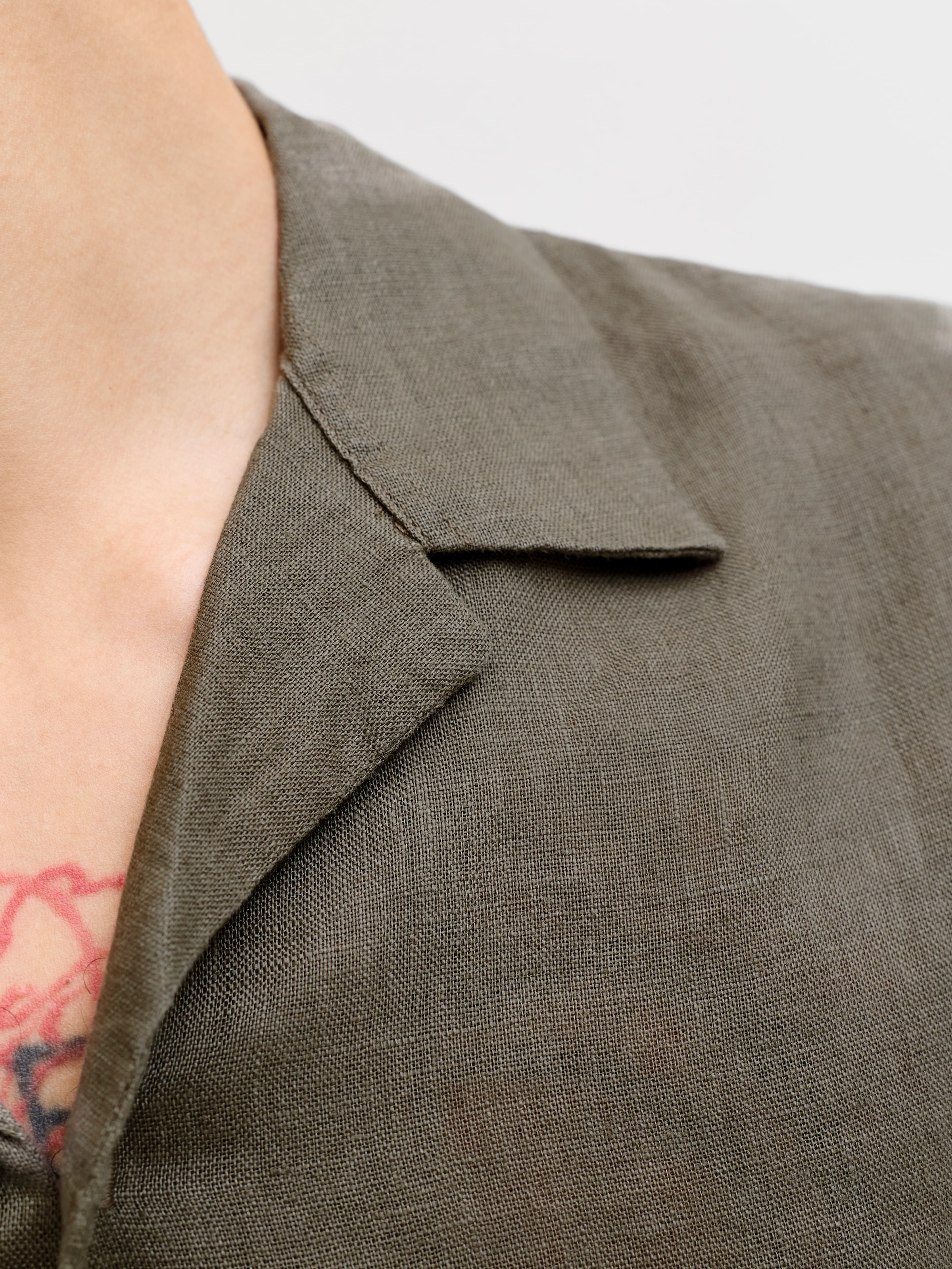 Jack & Jones Chemise en lin »JPRBLALAWRENCE LINEN RESORT S/S SHIRT SN« Lin, coupe décontractée
