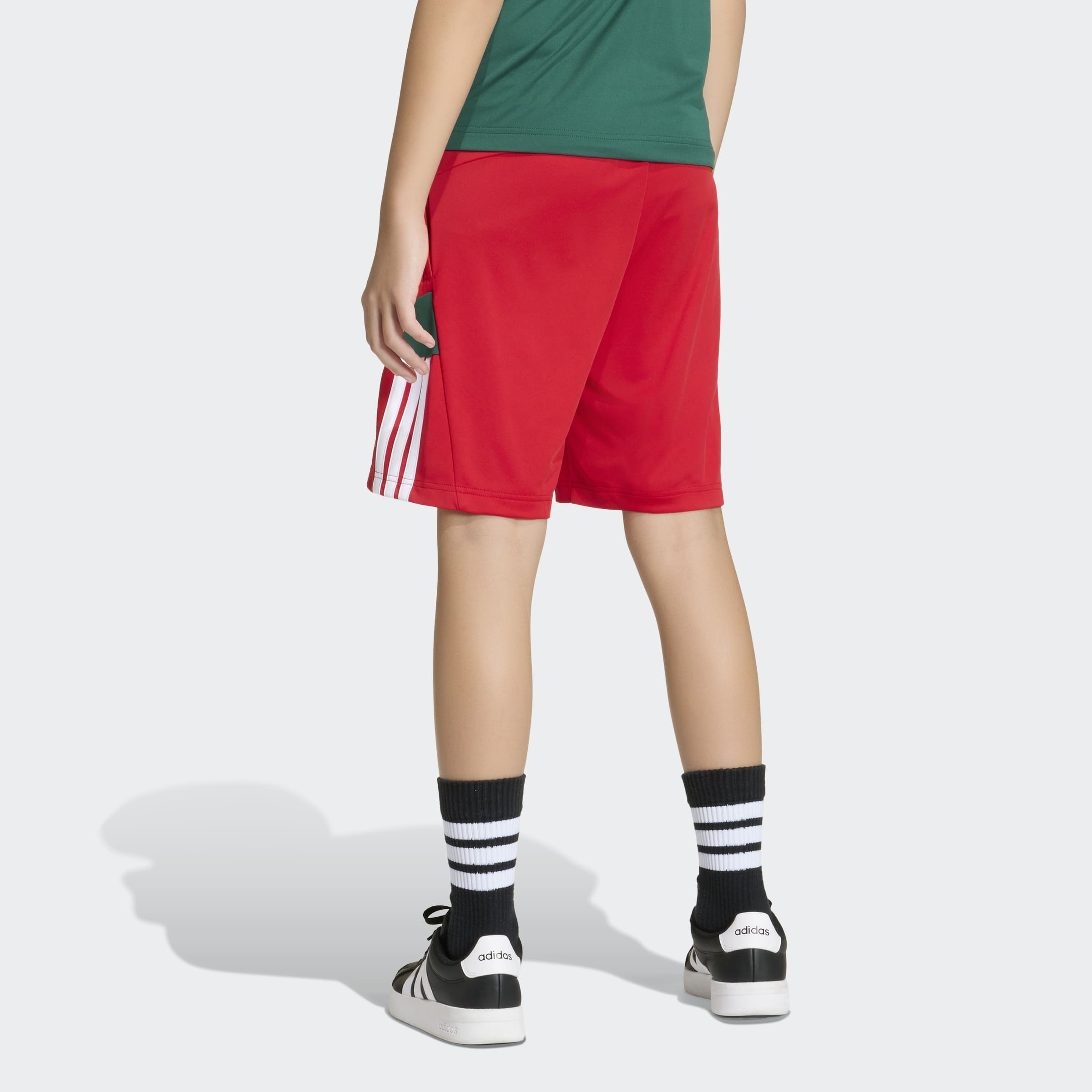 adidas Sportswear Short »J HOT SHO«  Kinder Shorts, sportlicher Stil, mit Kordelverschluss