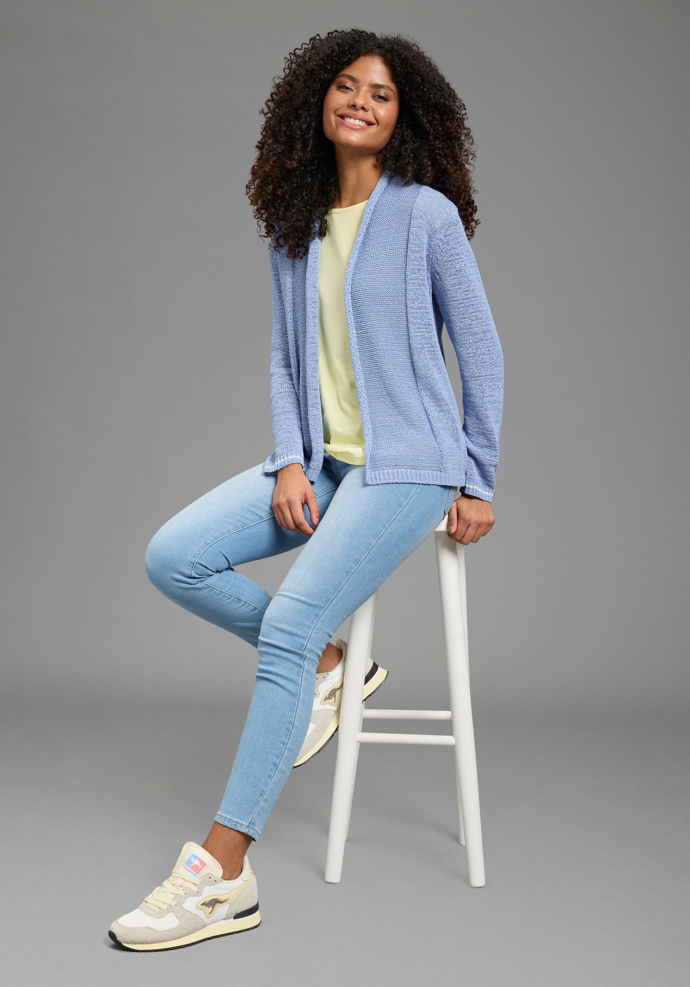 Laura Scott Veste en tricot mit lässigem Schalkragen, figurumspielende Passform