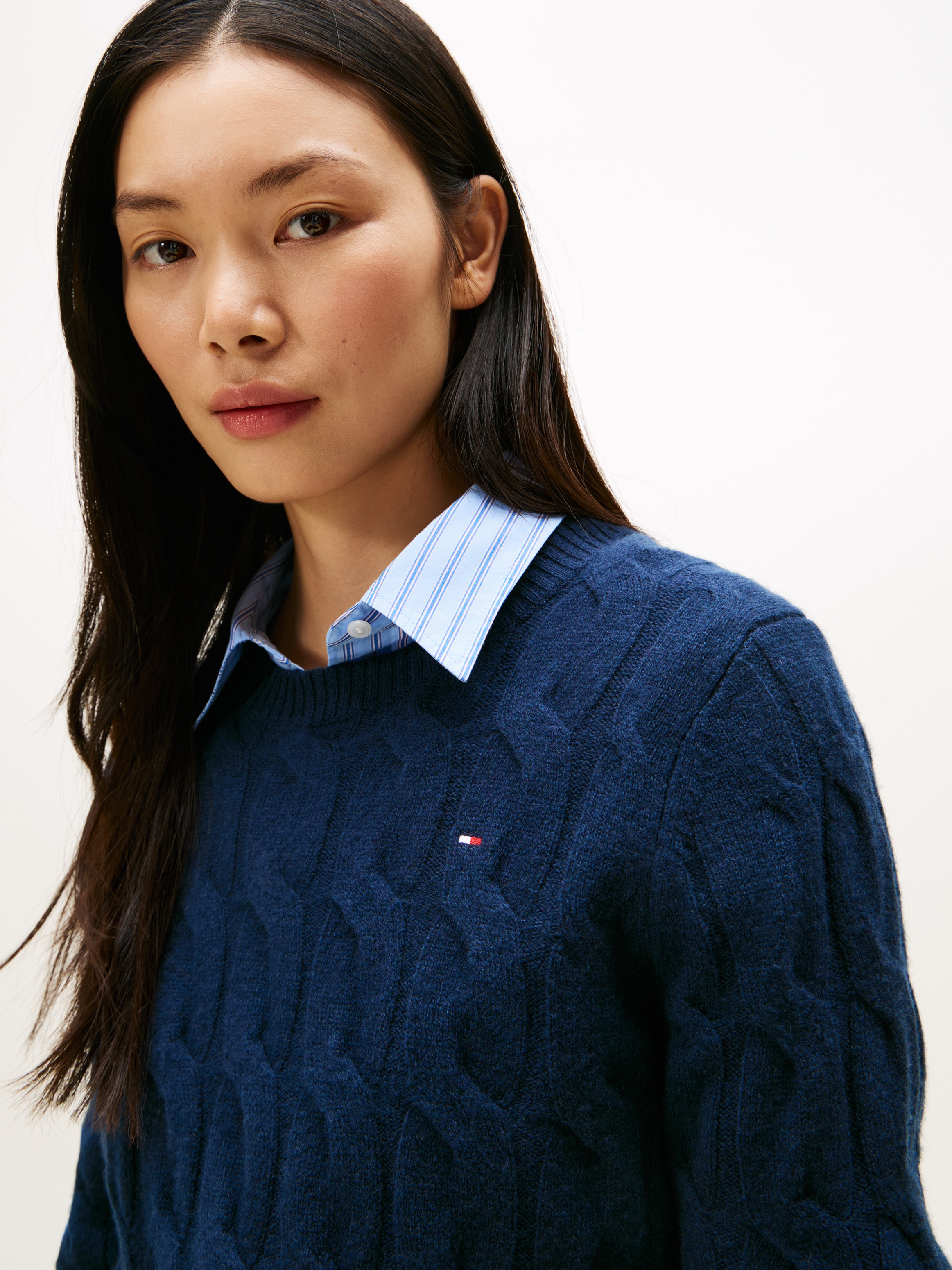 Tommy Hilfiger Pull en tricot »SOFT WOOL CABLE C-NK« Wolle, mit Zopfmuster