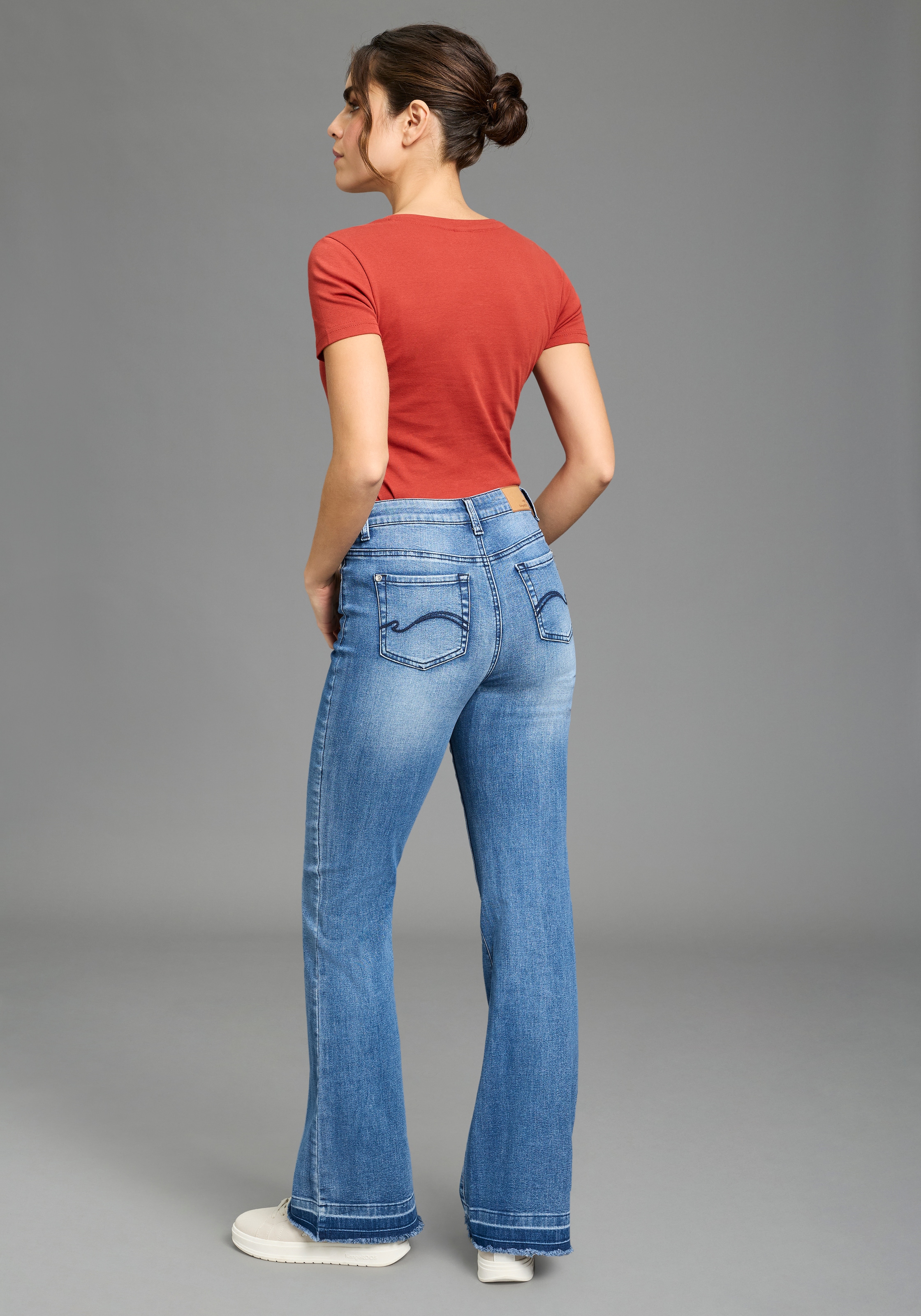 KangaROOS Jeans 7/8 »CULOTTE-JEANS«, gerade Passform,  modische Abriebeffekte,  normale Leibhöhe
