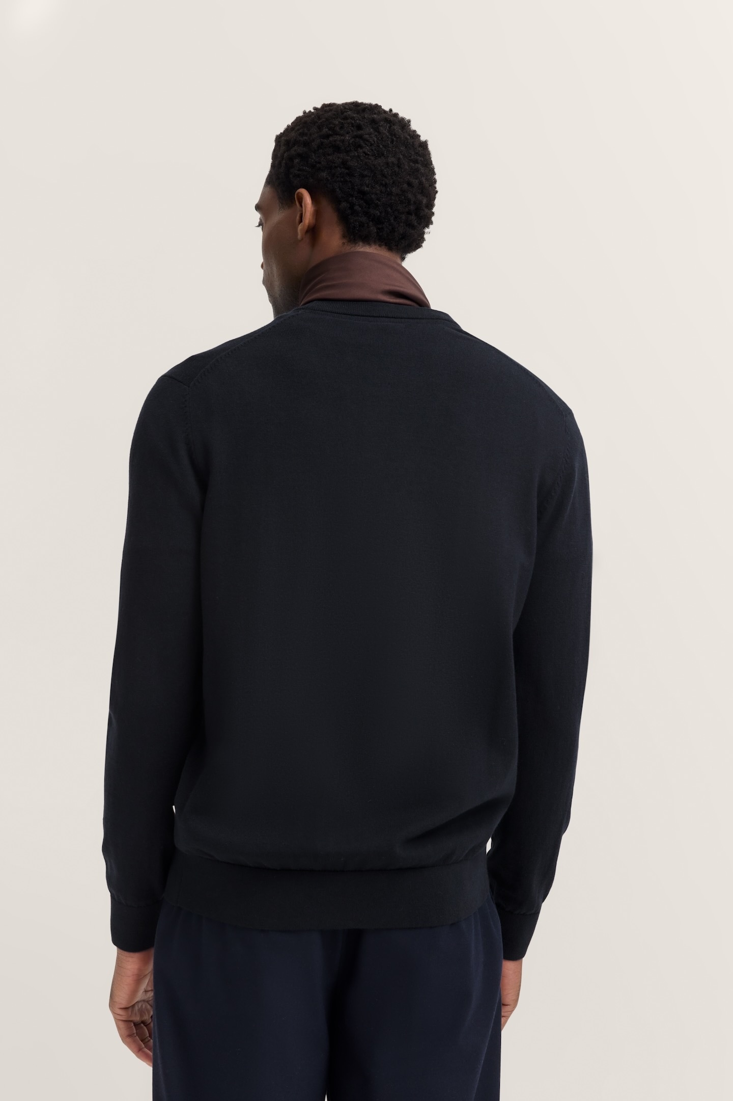 bugatti Cardigan »Modern Fit« mit V-Ausschnitt aus Baumwolle-Kaschmir