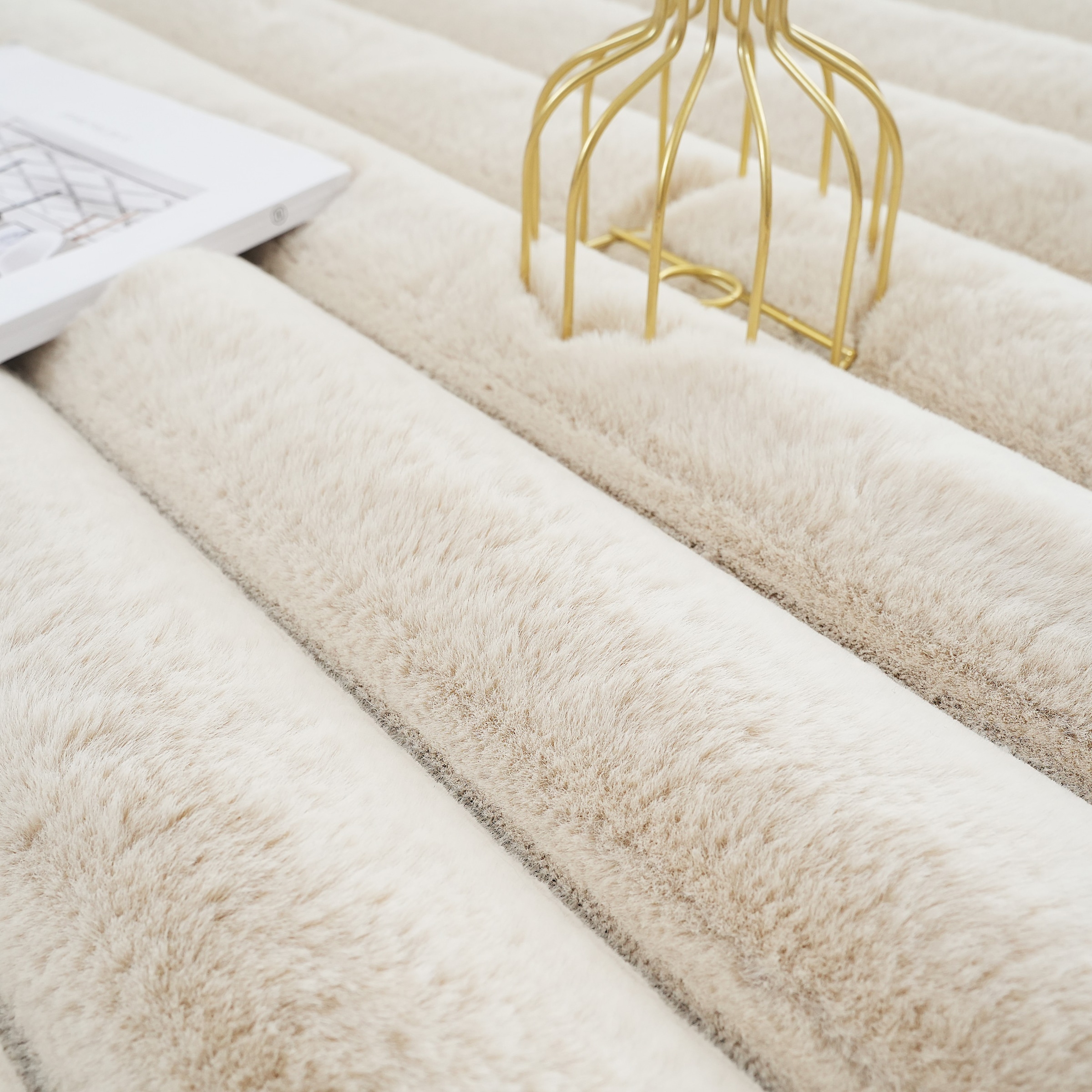 my home Teppich »Melanie, Kunstfellteppich, besonders weich, Hoch-Tief-Effekt« rechteckig 28 mm Höhe Kaninchenfell Optik, Wohnzimmer, Schlafzimmer, auch als Läufer