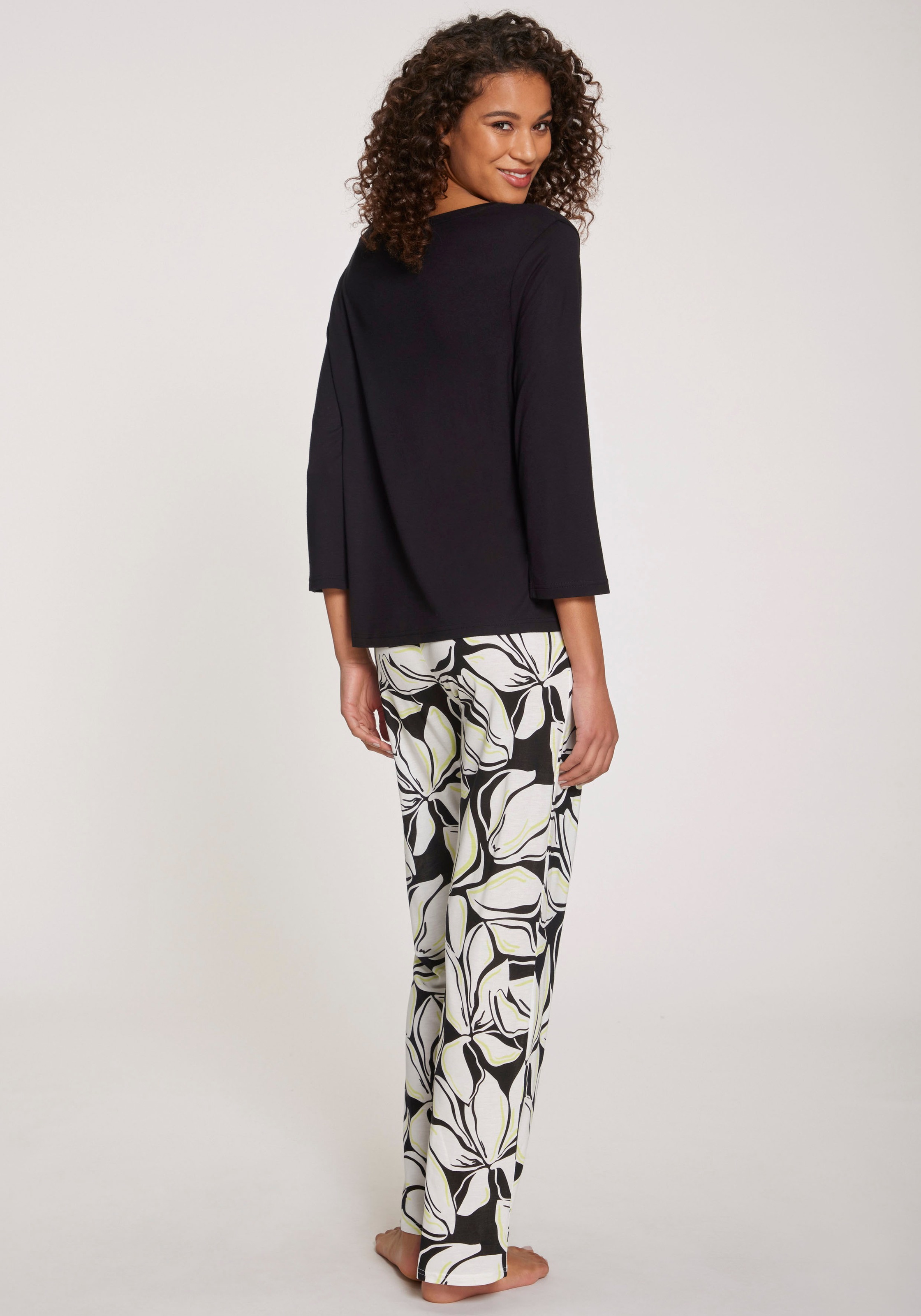 Vivance Dreams Pyjama 2 tlg. mit Allover-Druck