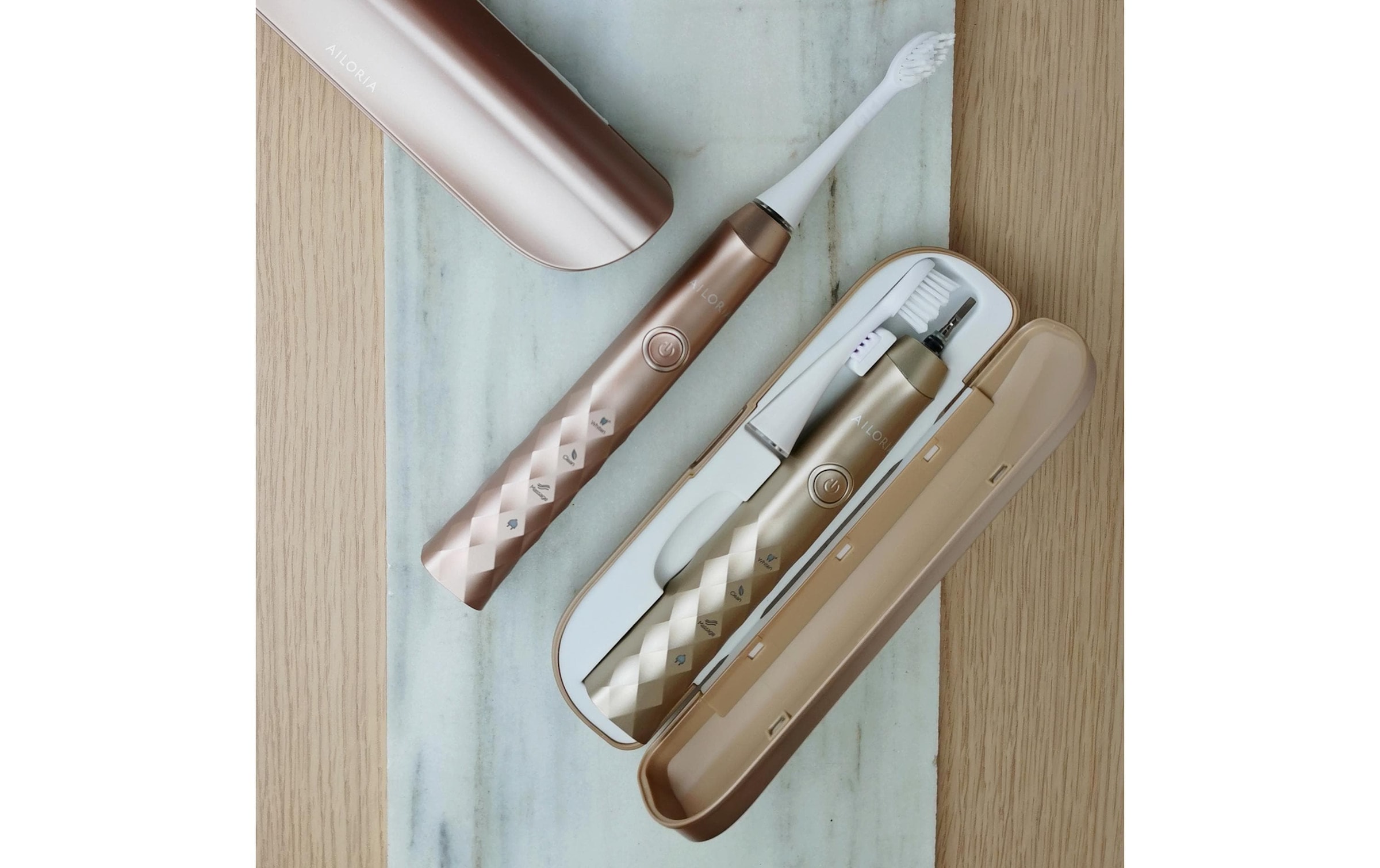 AILORIA Brosse à dents électrique »Shine Bright Set« Brosse à dents sonique USB puissante pour des dents blanches