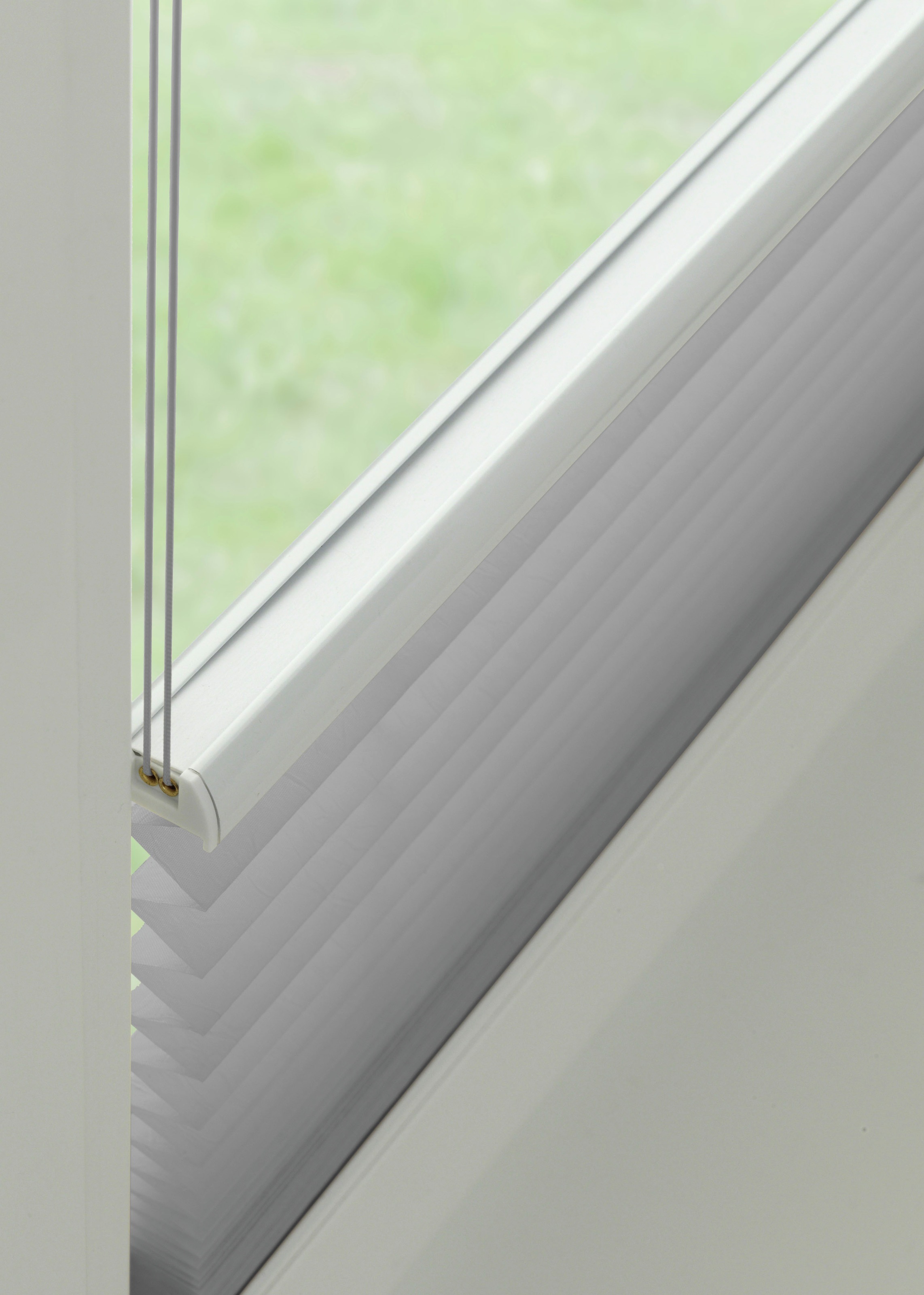 GARDINIA Plissee »Concept Tageslicht« blickdicht mit Bohren verspannt in der Breite kürzbar