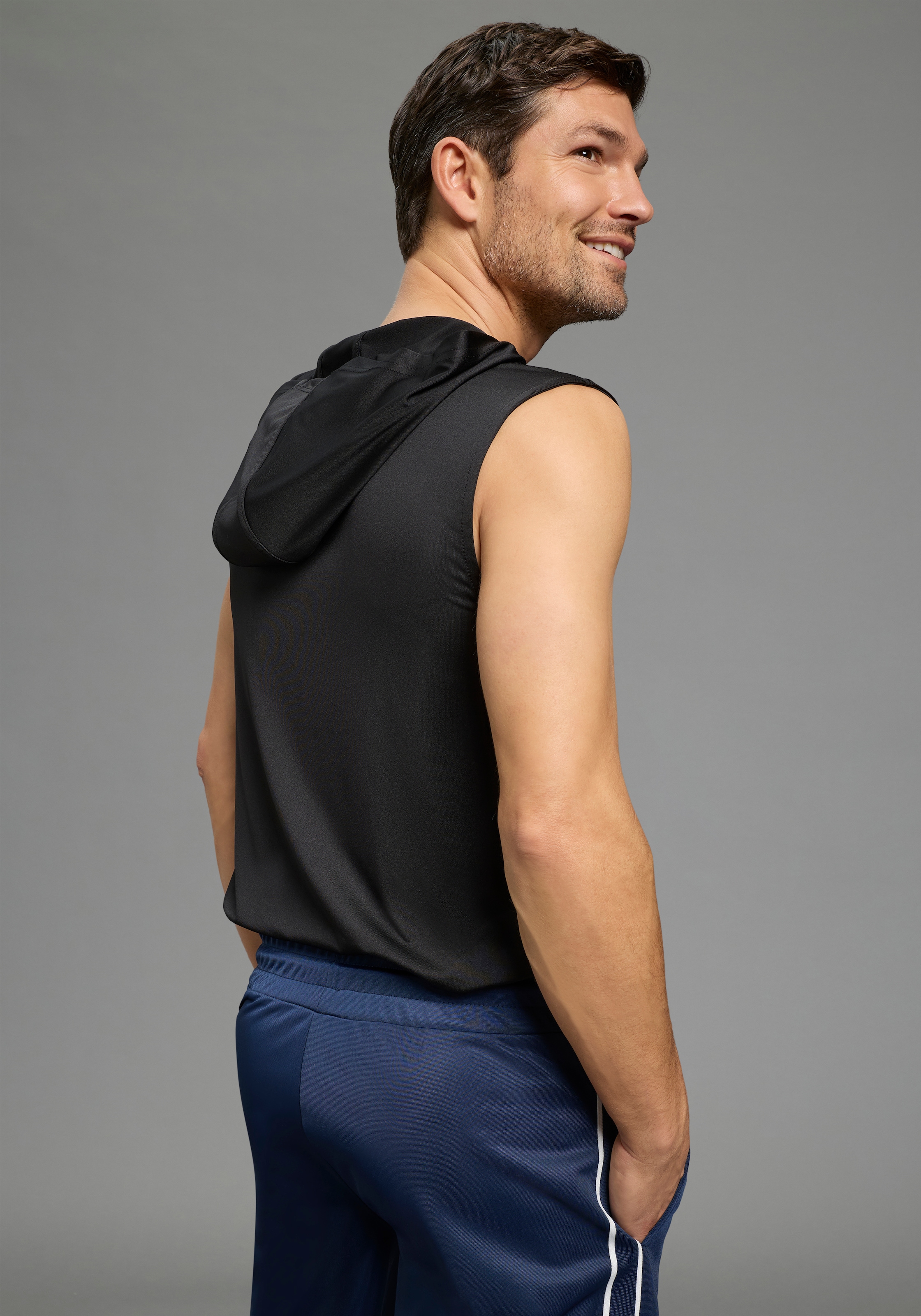 Ocean Sportswear Funktionsshirt »atmungsaktiv, quick-dry« schmale Passform, ärmellos, mit Kapuze, unifarben