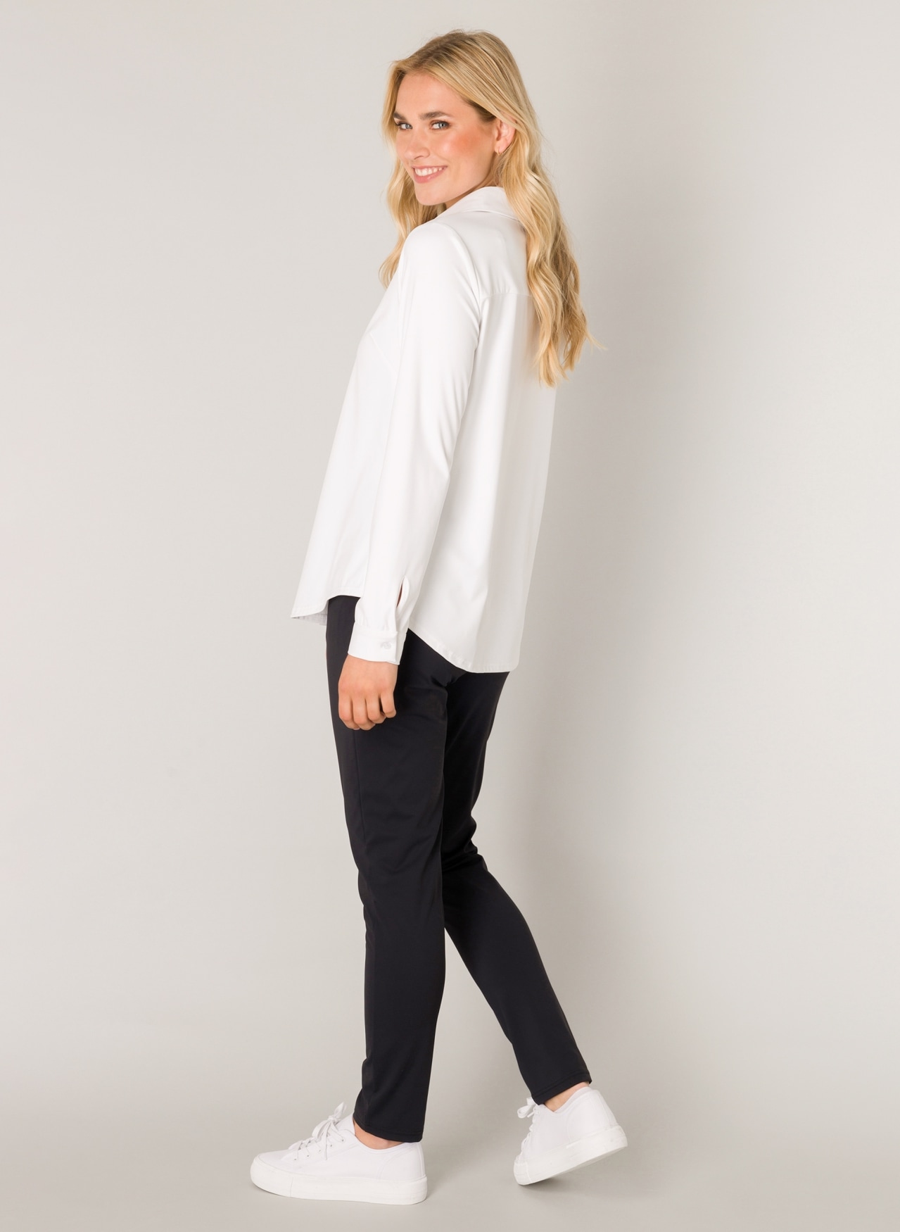 Base Level Blouse à manches longues »Tamara« mit Stretch und Knopfleiste