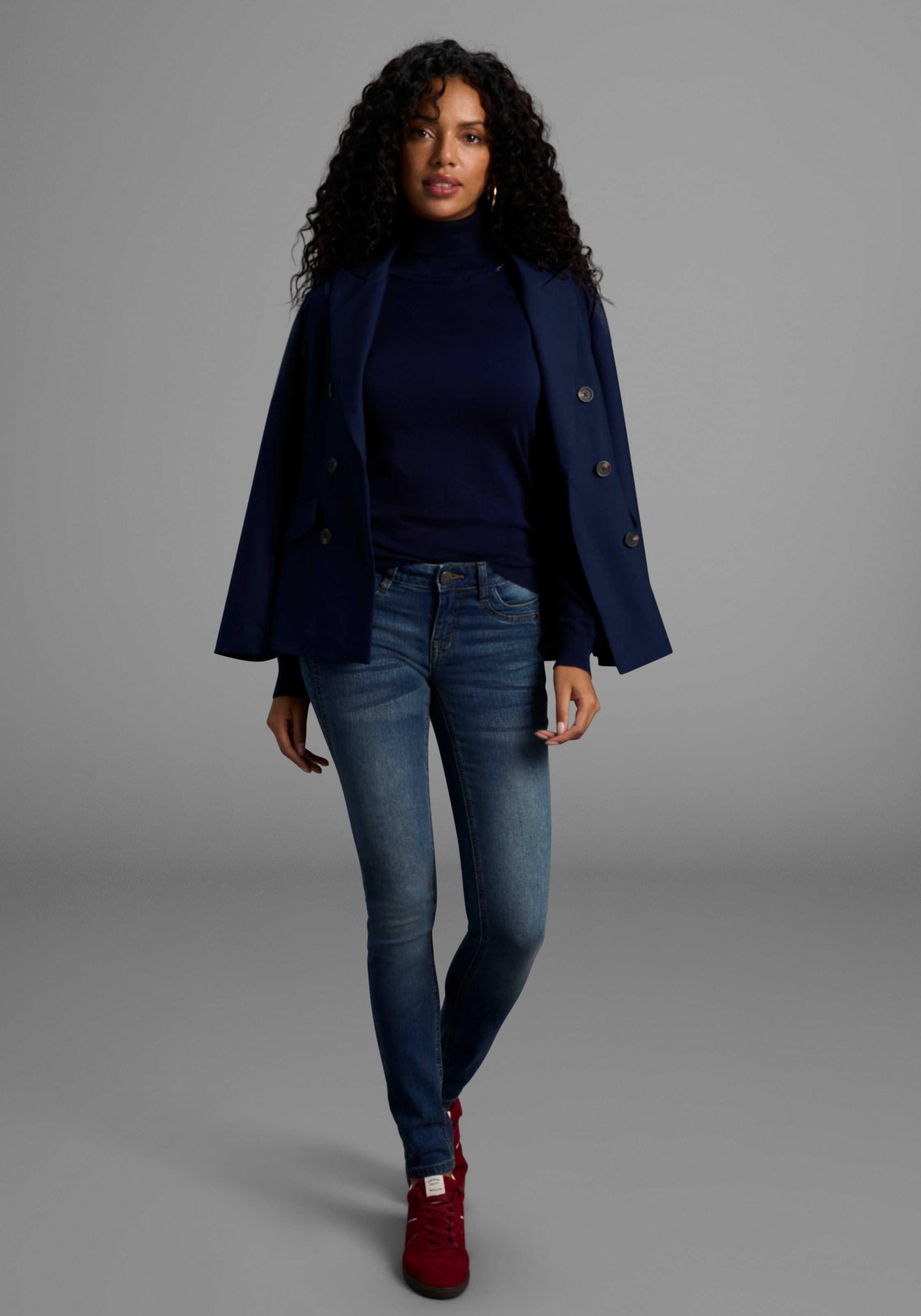 Arizona Jeans skinny »mit Keileinsätzen« extra-enger Beinschnitt,  niedrige Leibhöhe