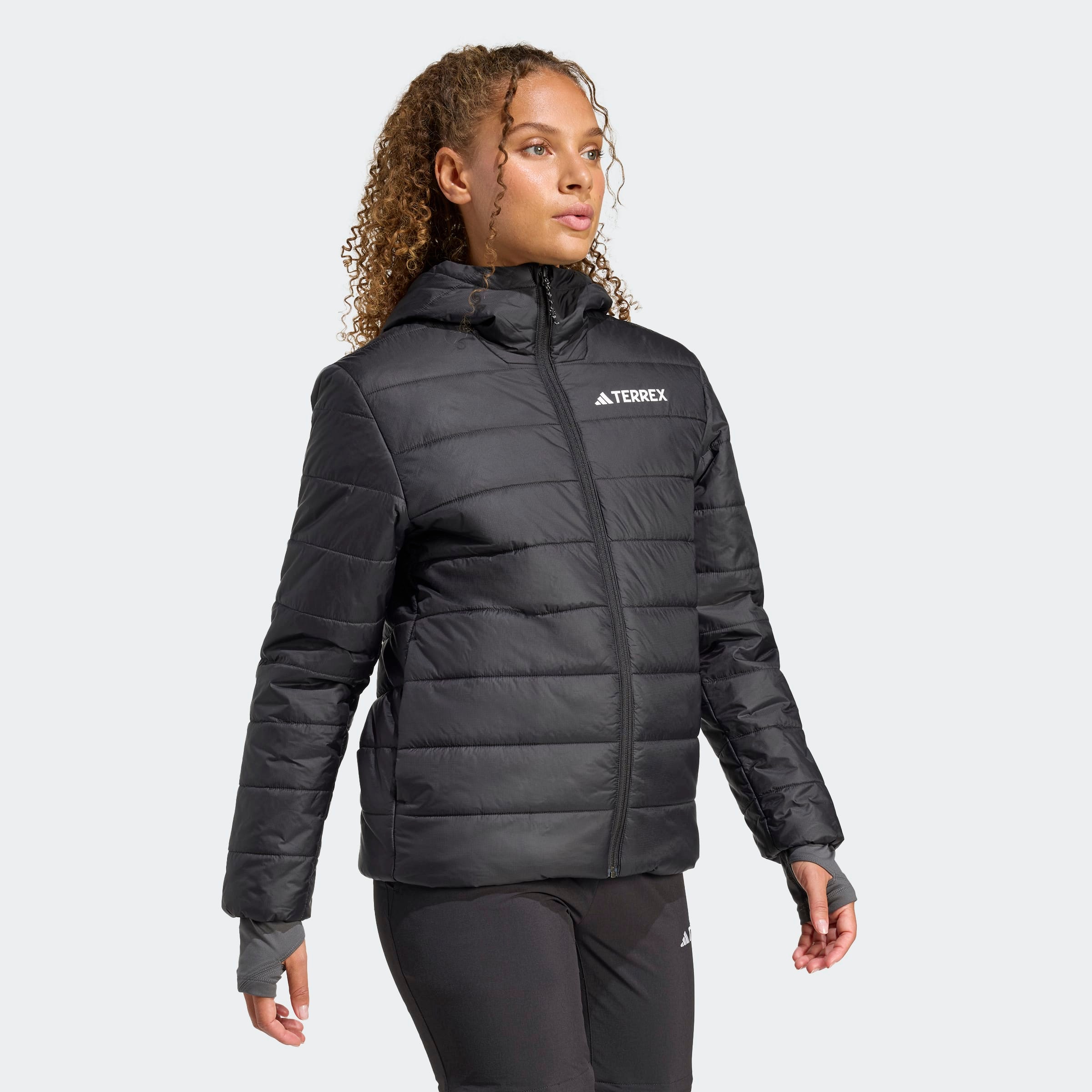 adidas TERREX Steppjacke »MULTI ESSENTIALS CLIMAWARM ISOLIERTE« mit Kapuze wärmend durch Climawarm Technologie, mit Kapuze