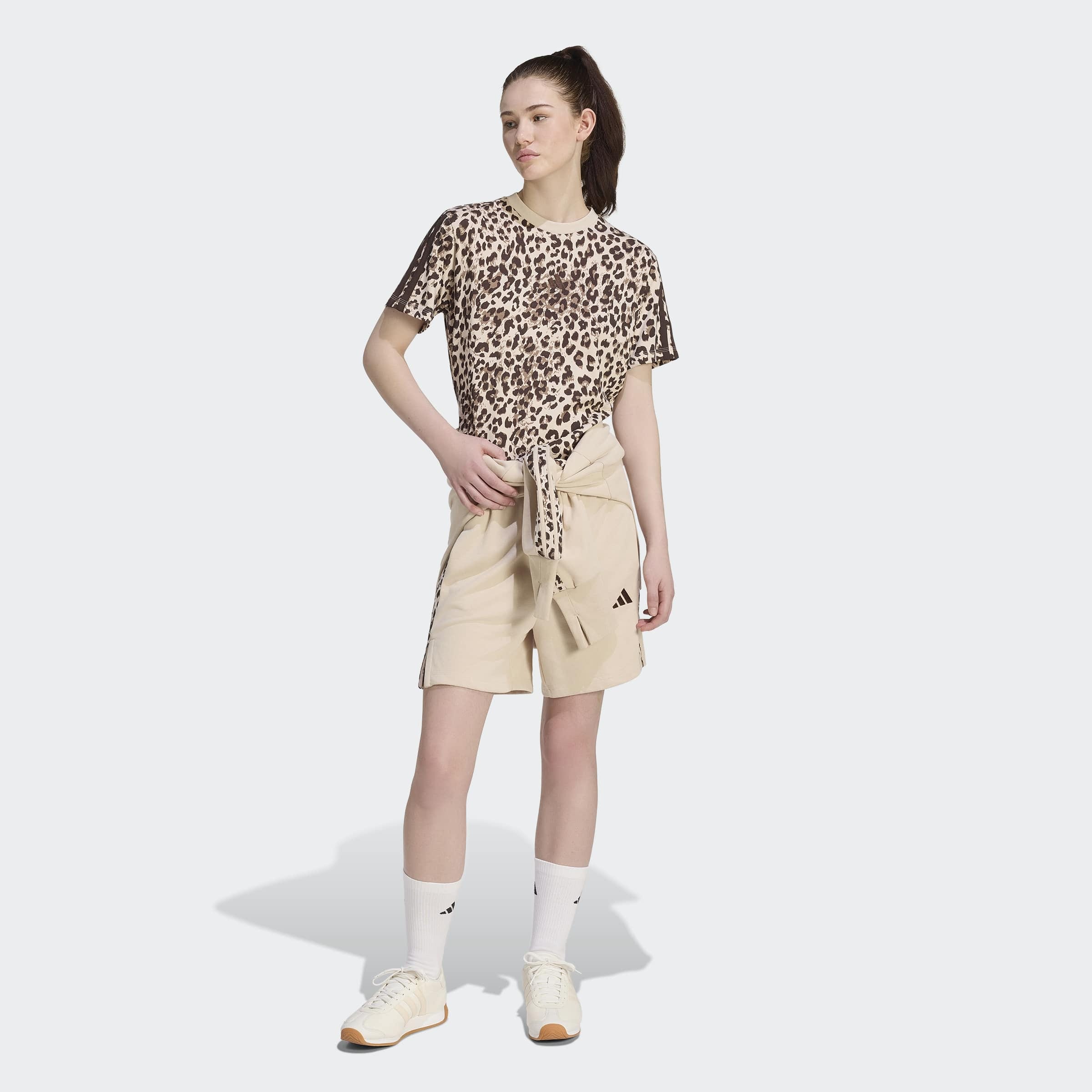 adidas Sportswear T-shirt »SEASONAL ESSENTIALS MIT ANIMALPRINT«