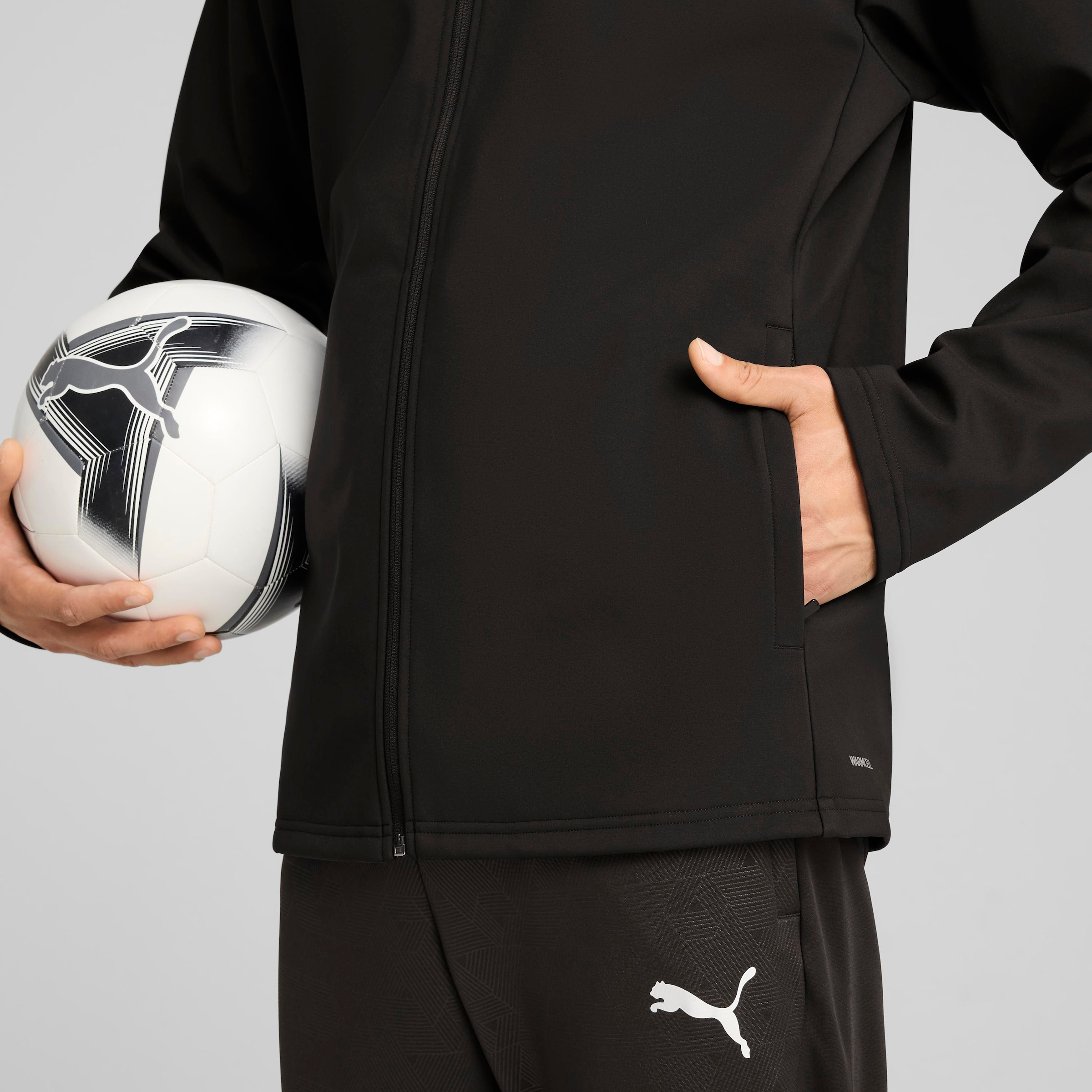 PUMA Veste softshell »TEAMADDITIONS SOFTSHELL JACKET« avec capuche pour football et activités sportives, avec capuche