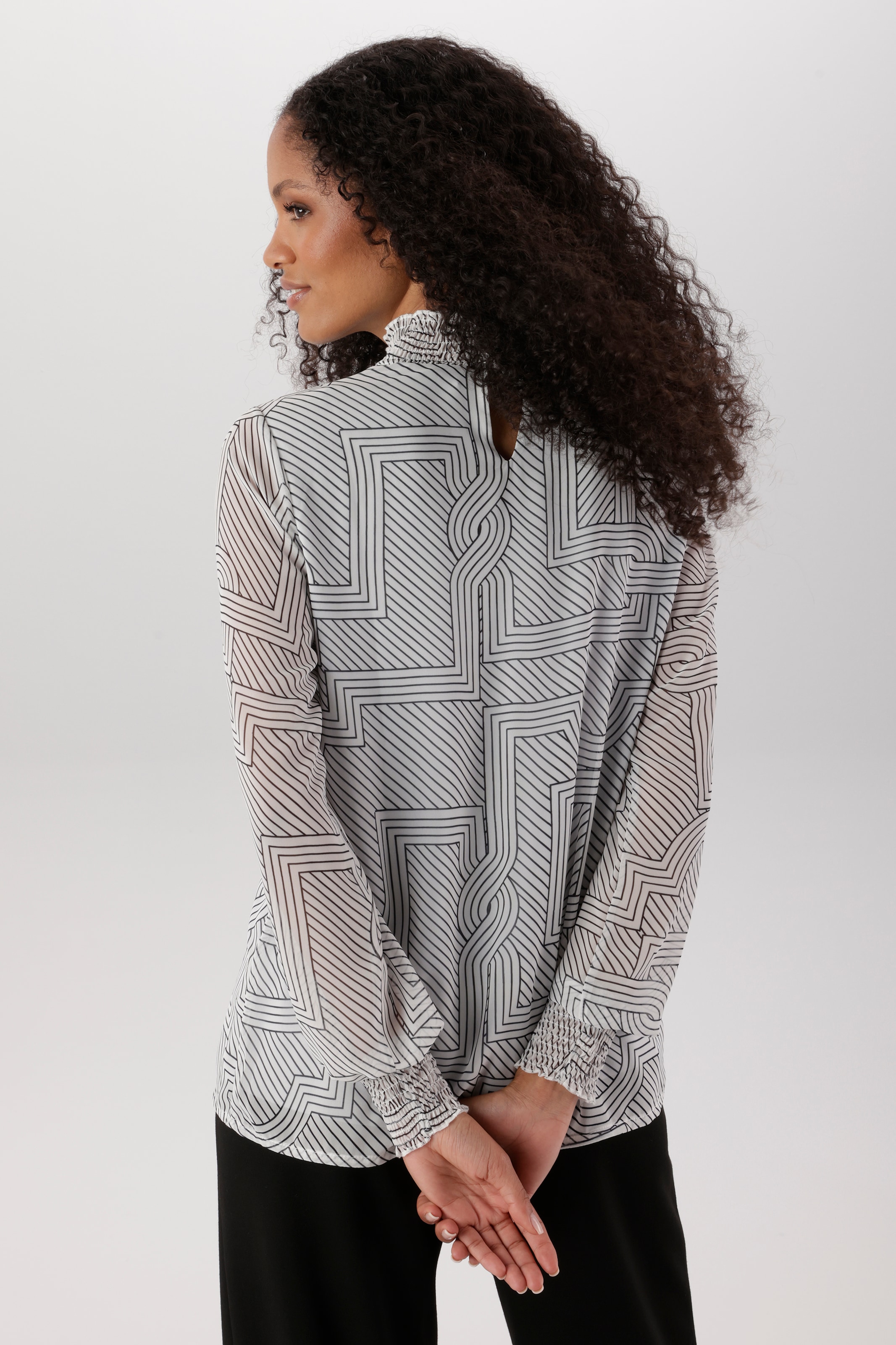 Aniston SELECTED Chiffonbluse hinten im Nacken mit zwei Knöpfen zu schliessen - NEUE KOLLEKTION