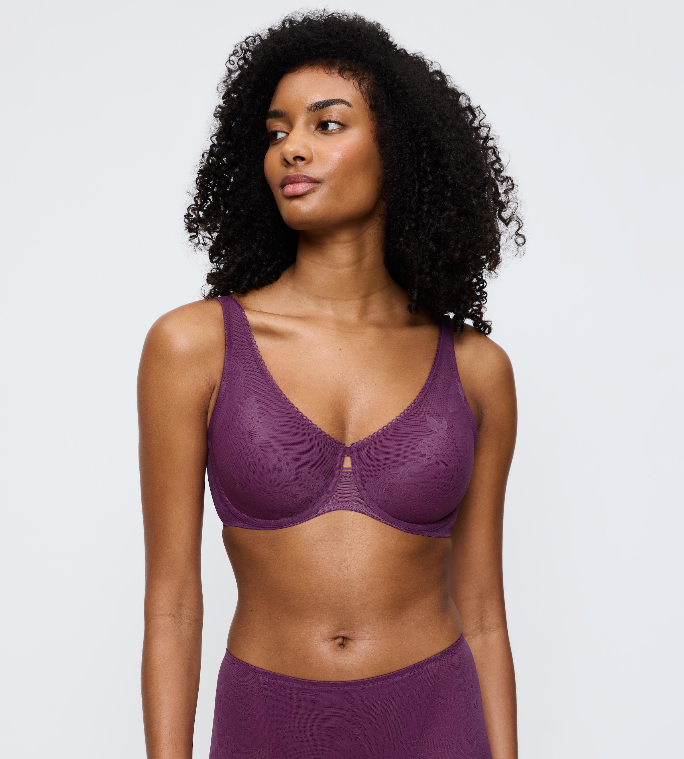 Triumph Soutien-gorge minimisant »Wild Rose Sensation« verkleinert die Brust optisch um eine Cup-Grösse