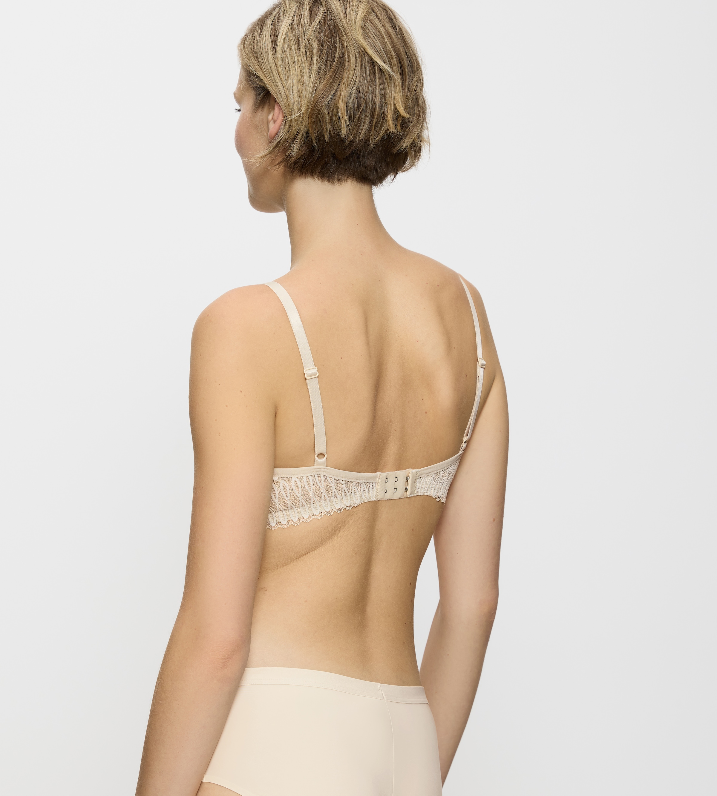 Triumph Soutien-gorge à armatures »Aura Spotlight WHP« moderne Grafikspitze