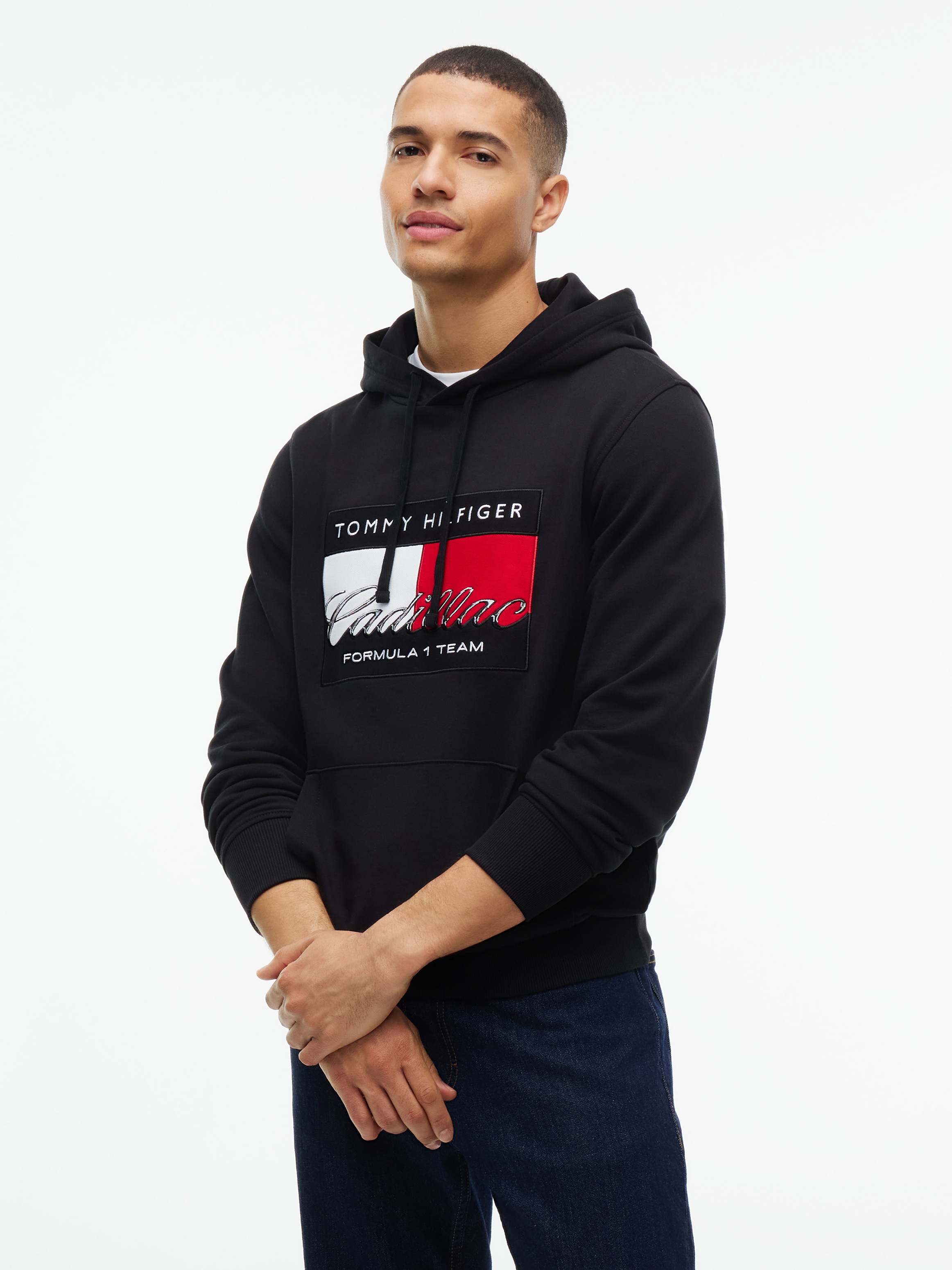 Tommy Hilfiger Hoodie »TH x Cadillac Formula 1® Team GRAPHIC FLAG«, Baumwoll-Qualität, Unisex
