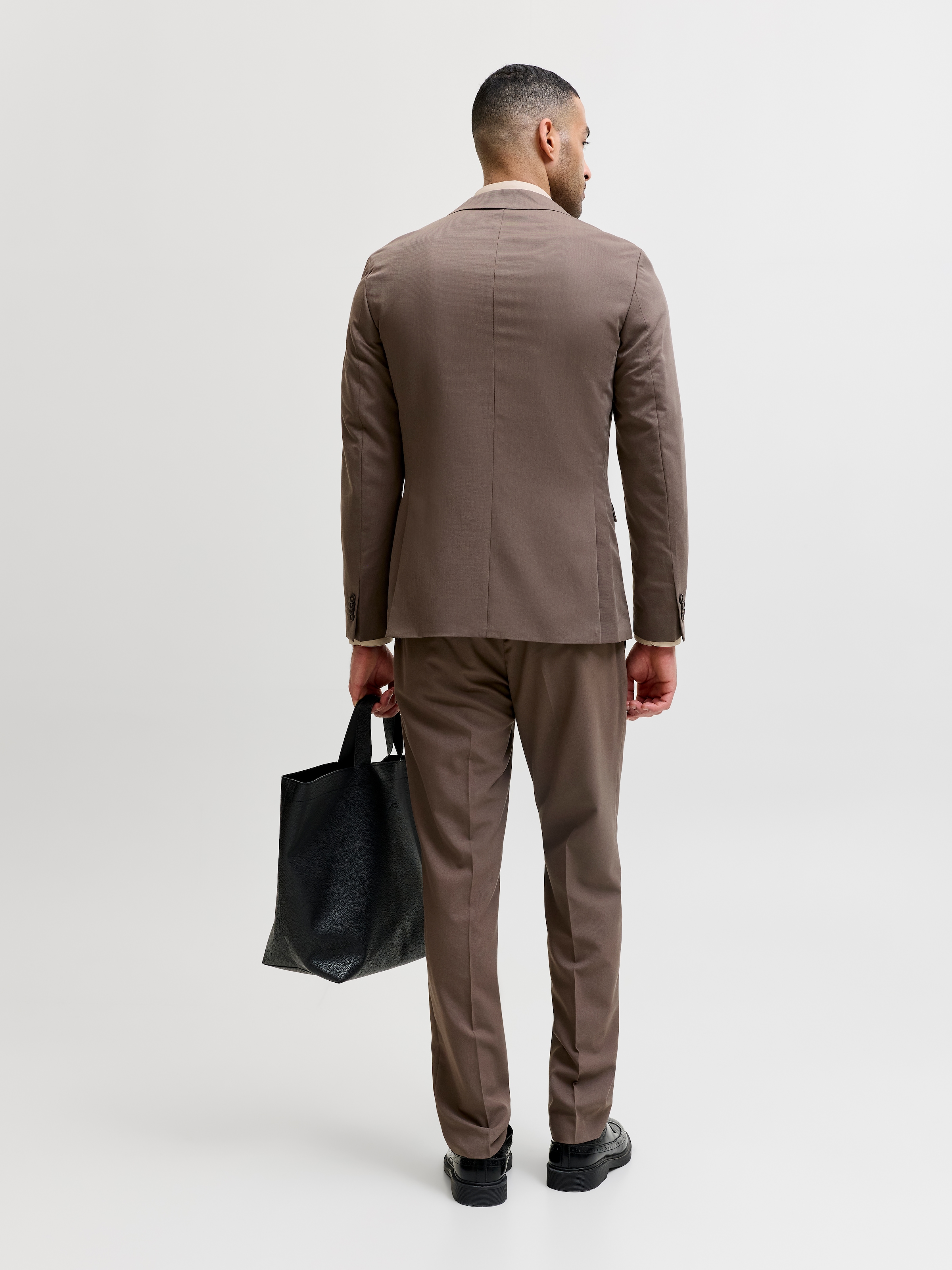Jack & Jones Anzug »JPRFRANCO  Extra schmal, pflegeleicht, stilvoll mit fallendem Revers« slim fit Materialmix aus Polyester, Viskose und Elasthan
