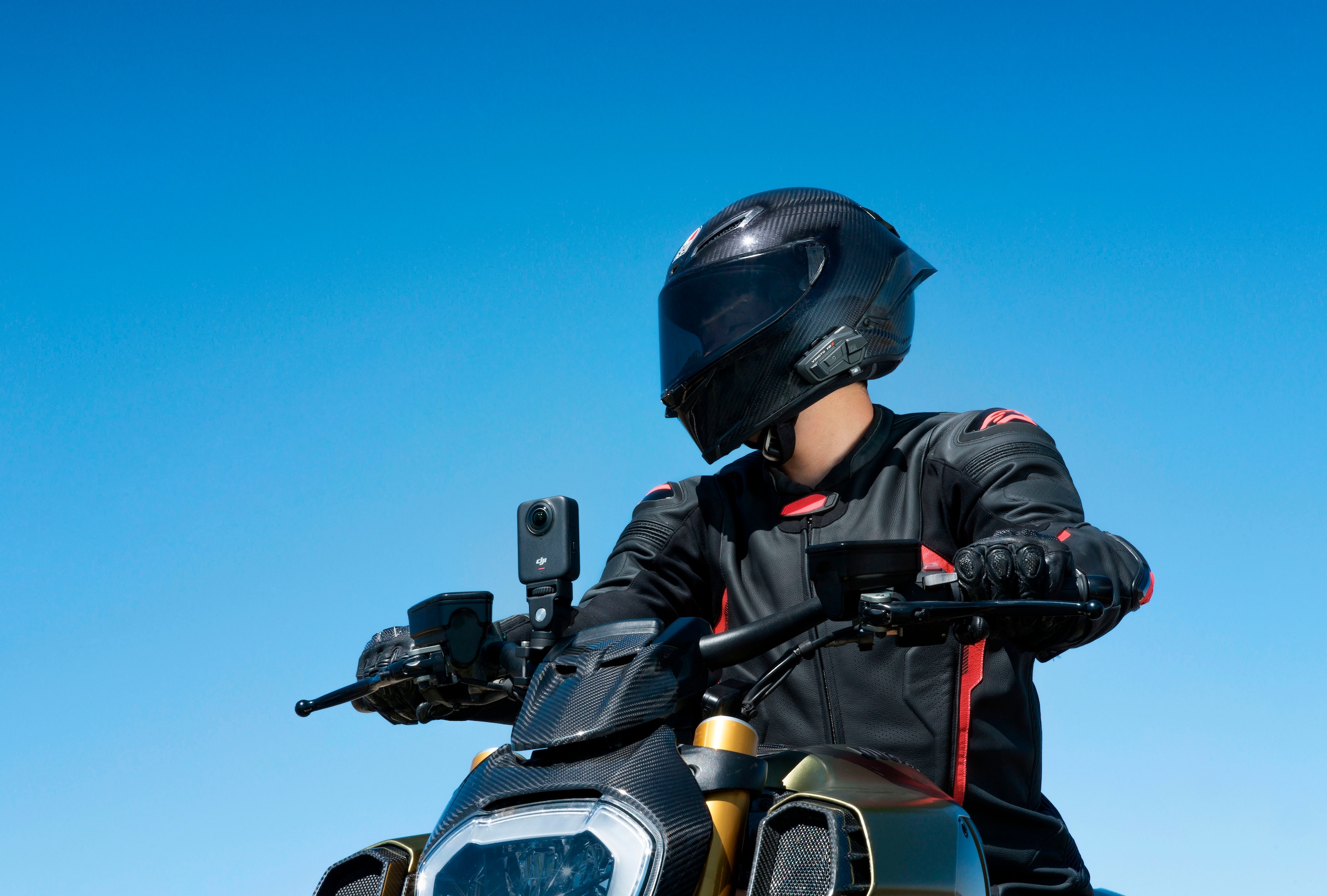 DJI Action Cam »Osmo 360 Adventure Combo« 8K Bluetooth 360°-Kamera