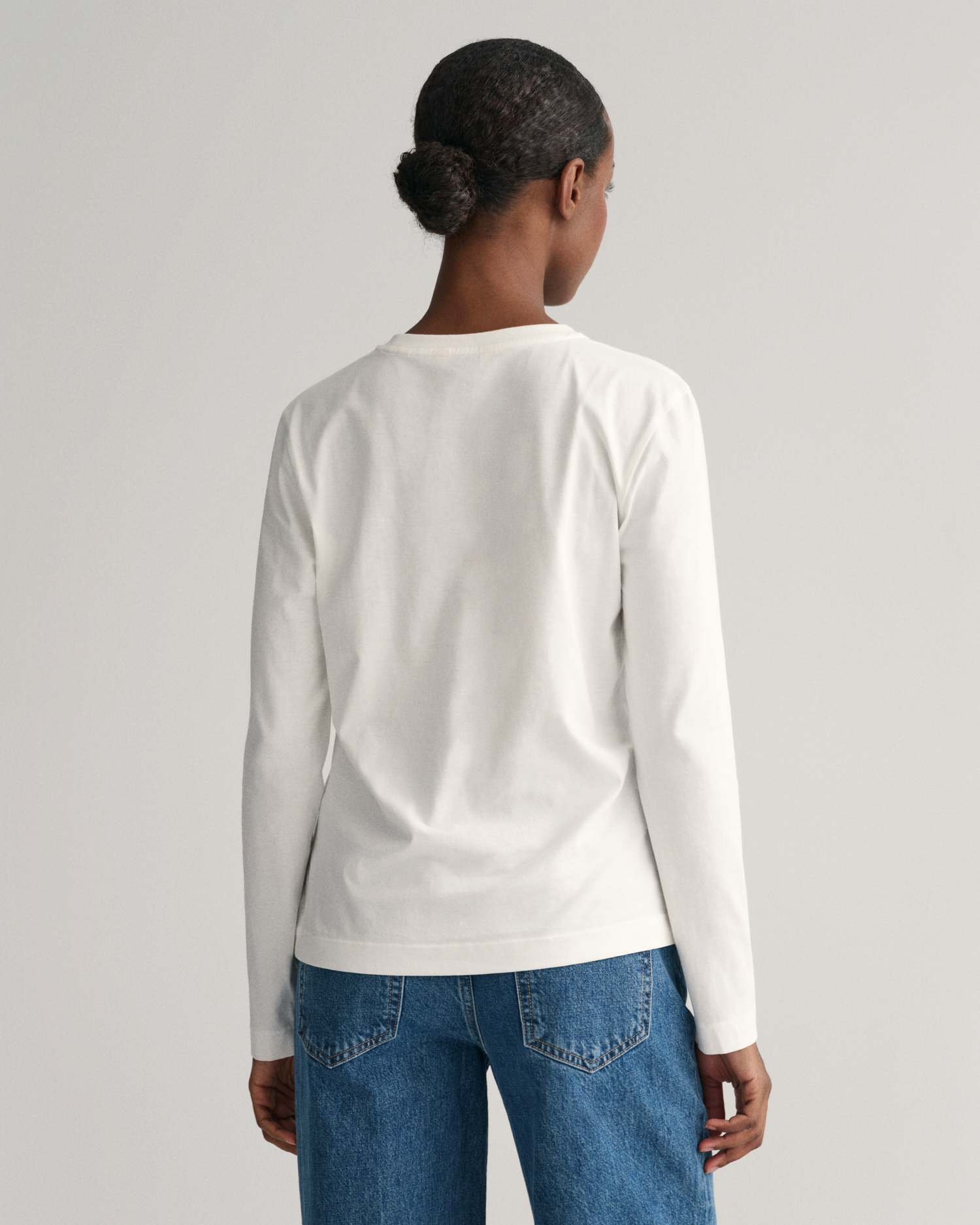 Gant Langarmshirt »REG SHIELD LS T-SHIRT« kleine Logostickerei auf der Brust
